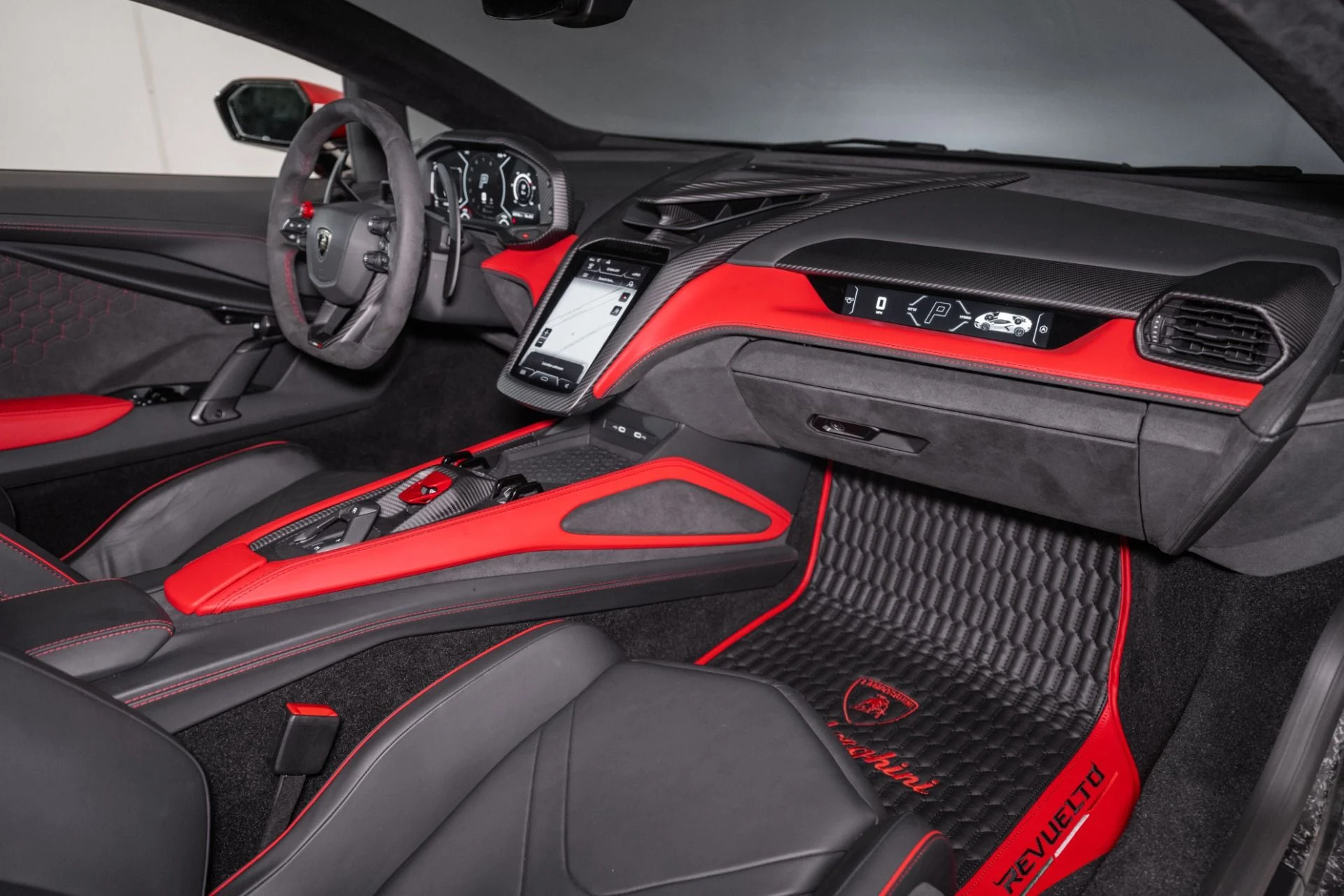 mph023_2428681315_Used_2024_Lamborghini_Revuelto_1754711013_7089b1e788