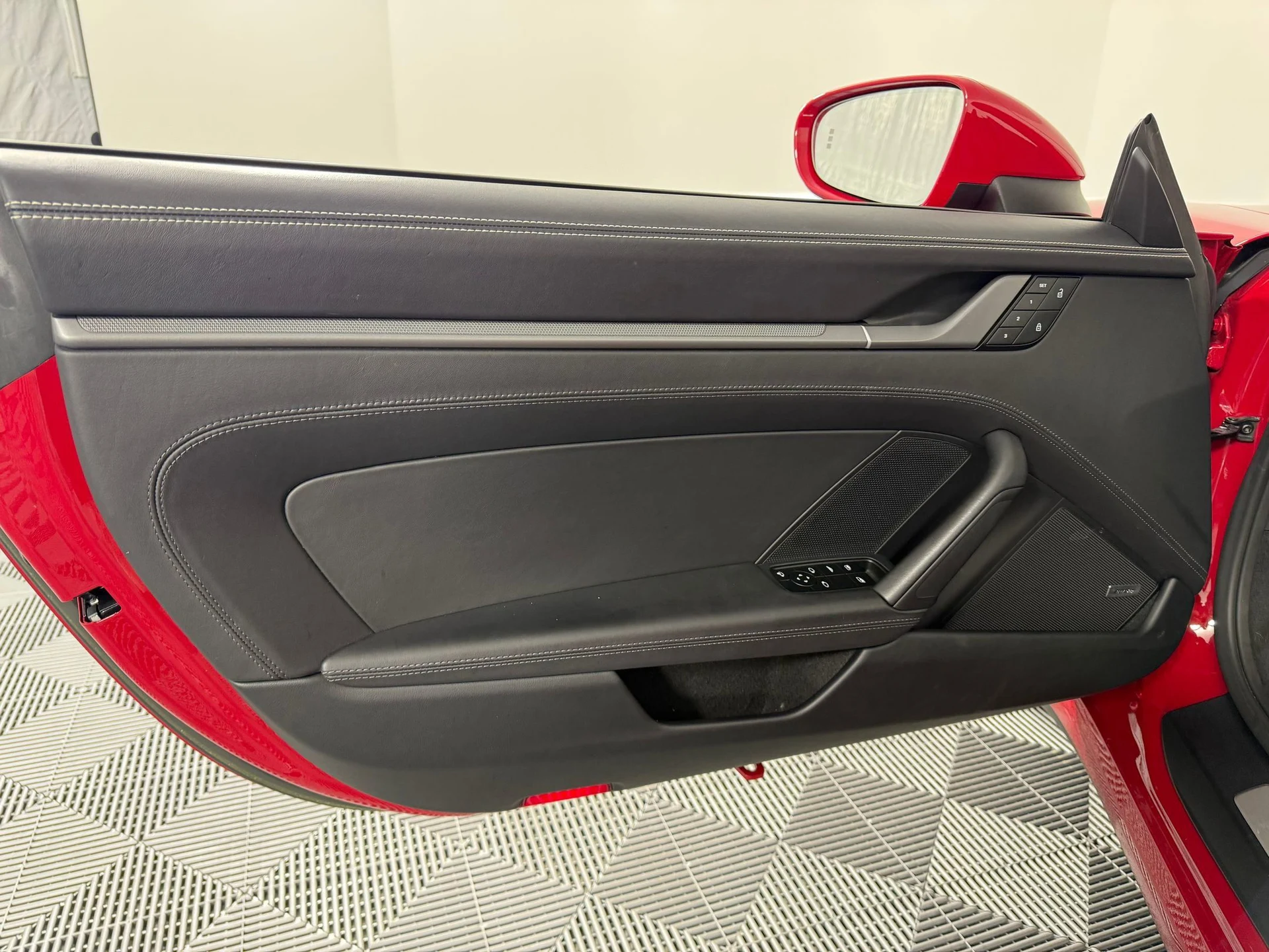 mph023_2440803332_7d509e3e6aaa558023685efe7bb27c23x_15696998d3