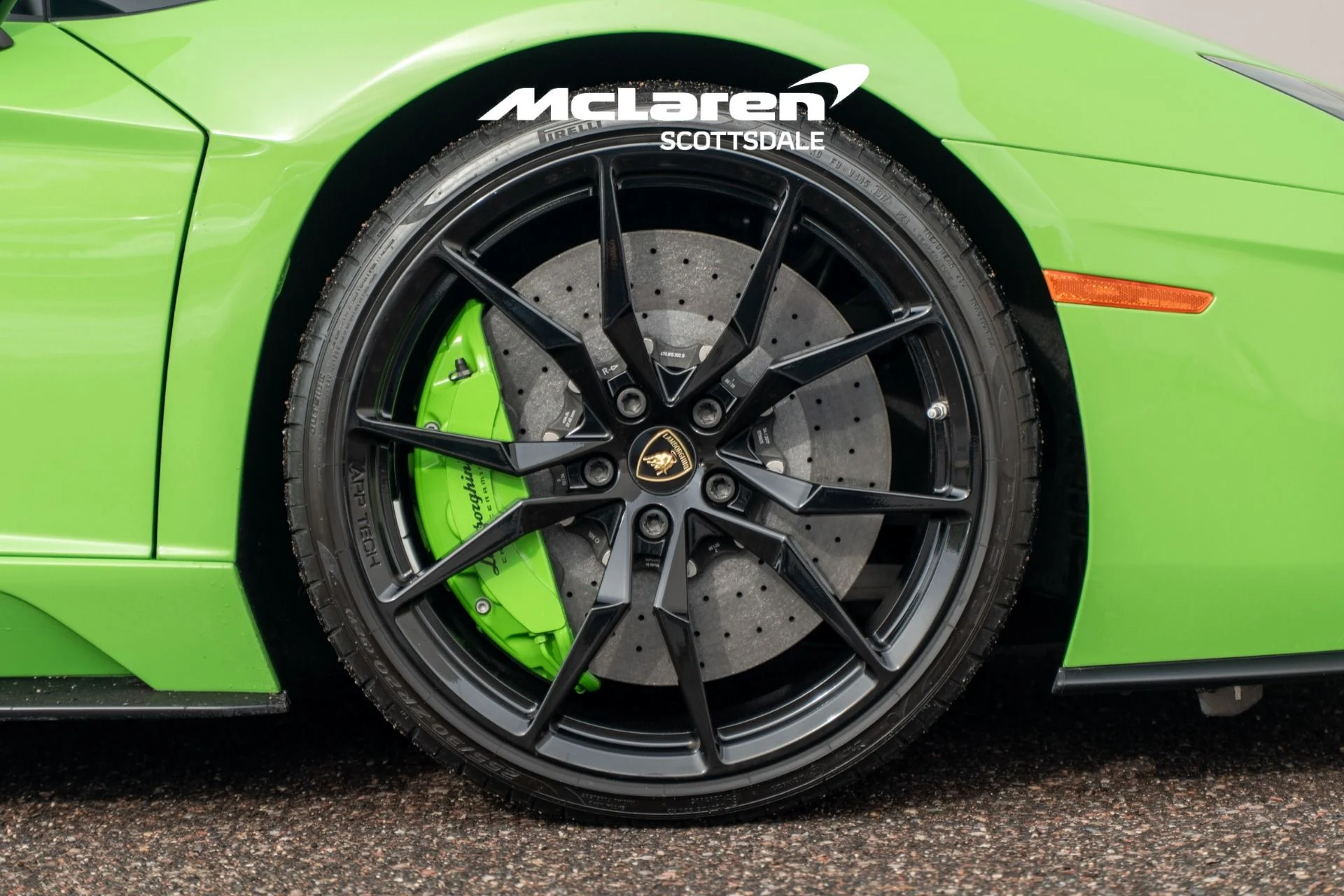 mph023_2440926744_Used_2018_LAMBORGHINI_AVENTADOR_LP_740_4_S_1764040076_734f9c487c