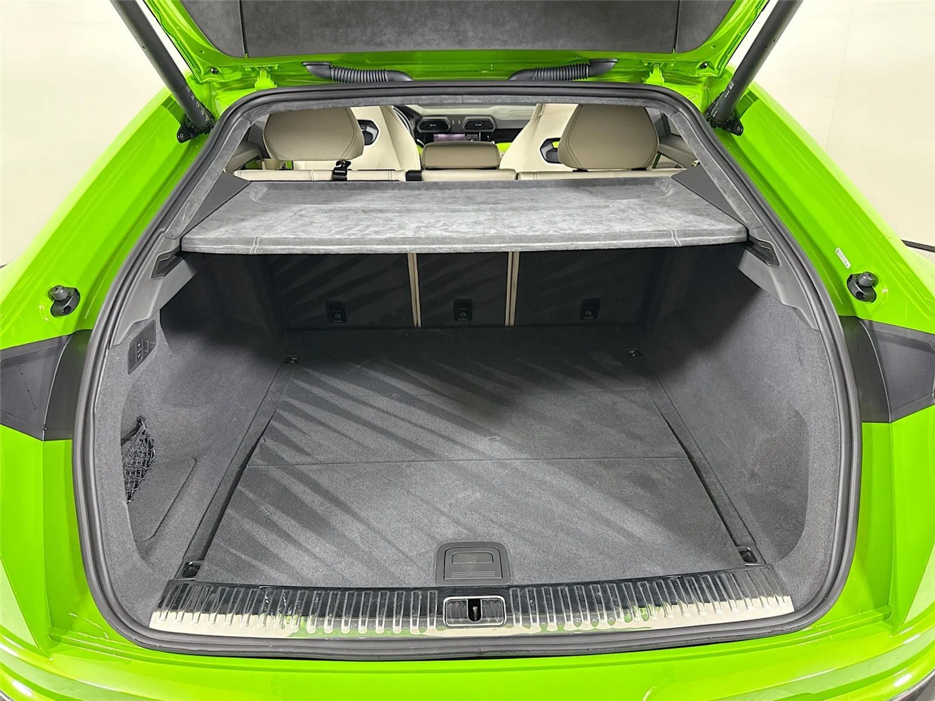 mph023_2440962356_9b32d82c81e31f1c87defe74728e5e6d_7a3b82b95b