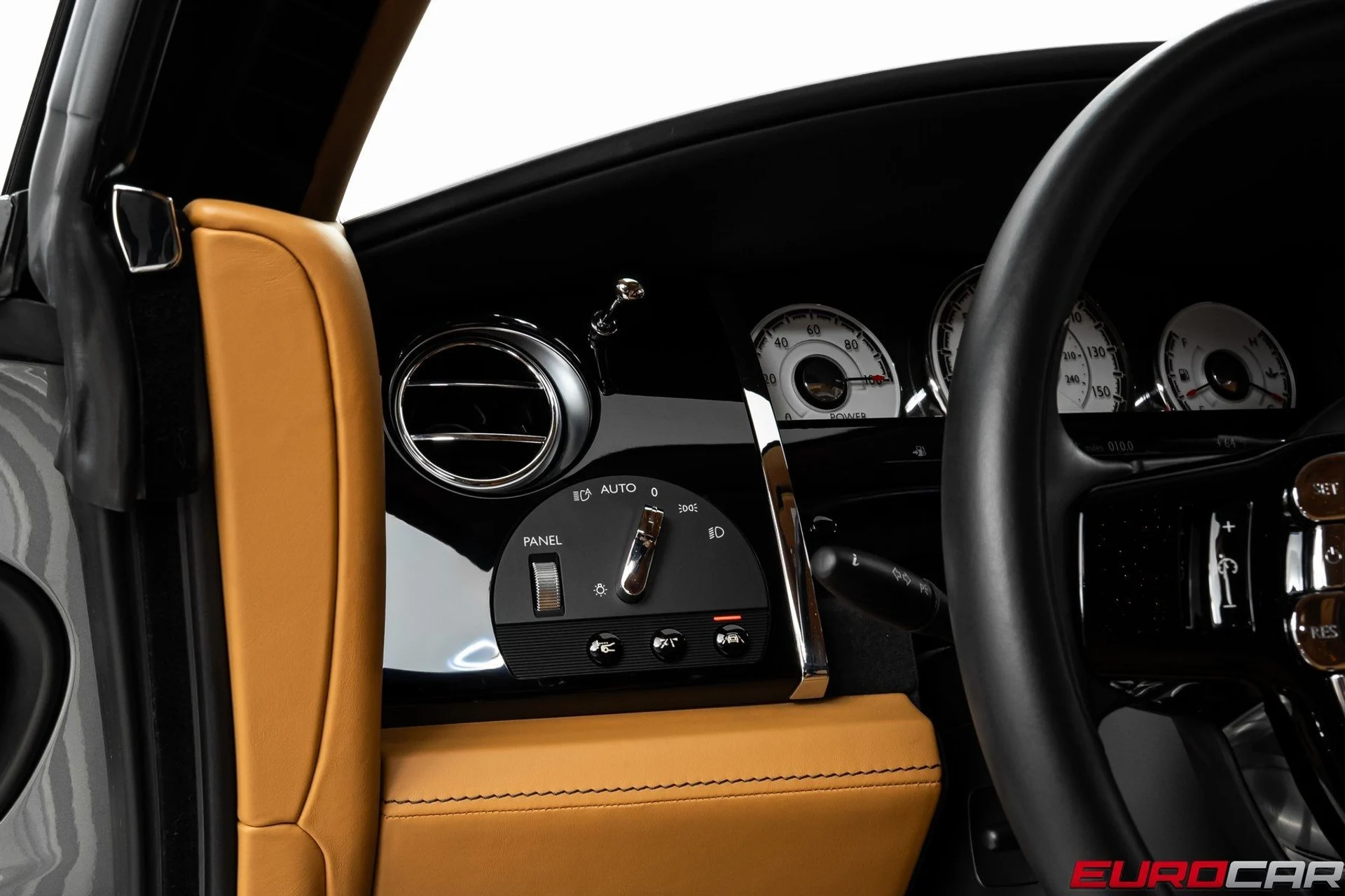 mph023_244294830_image_24_a0762aaa60