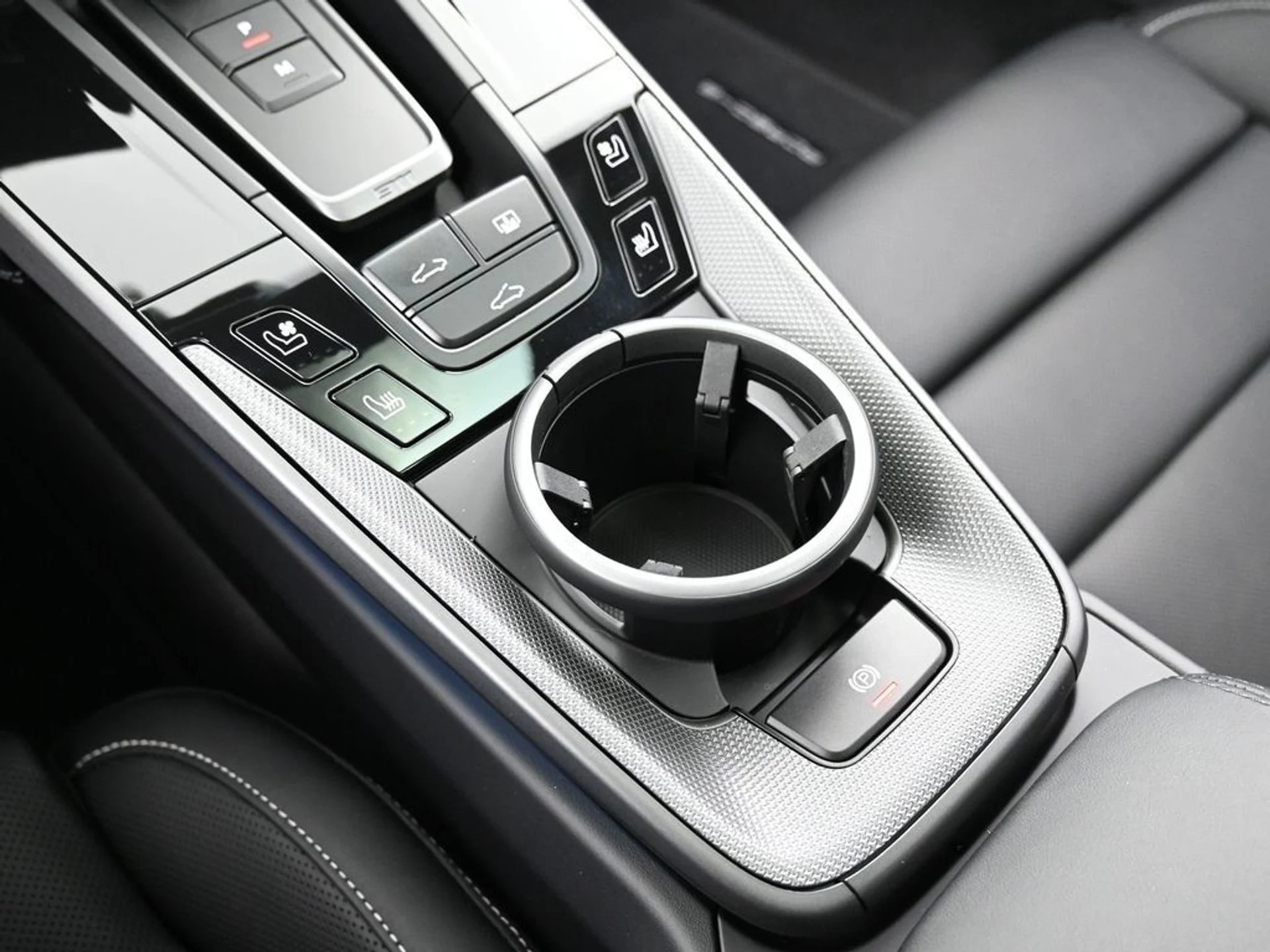 mph023_2444980079_image_23_49a026d726