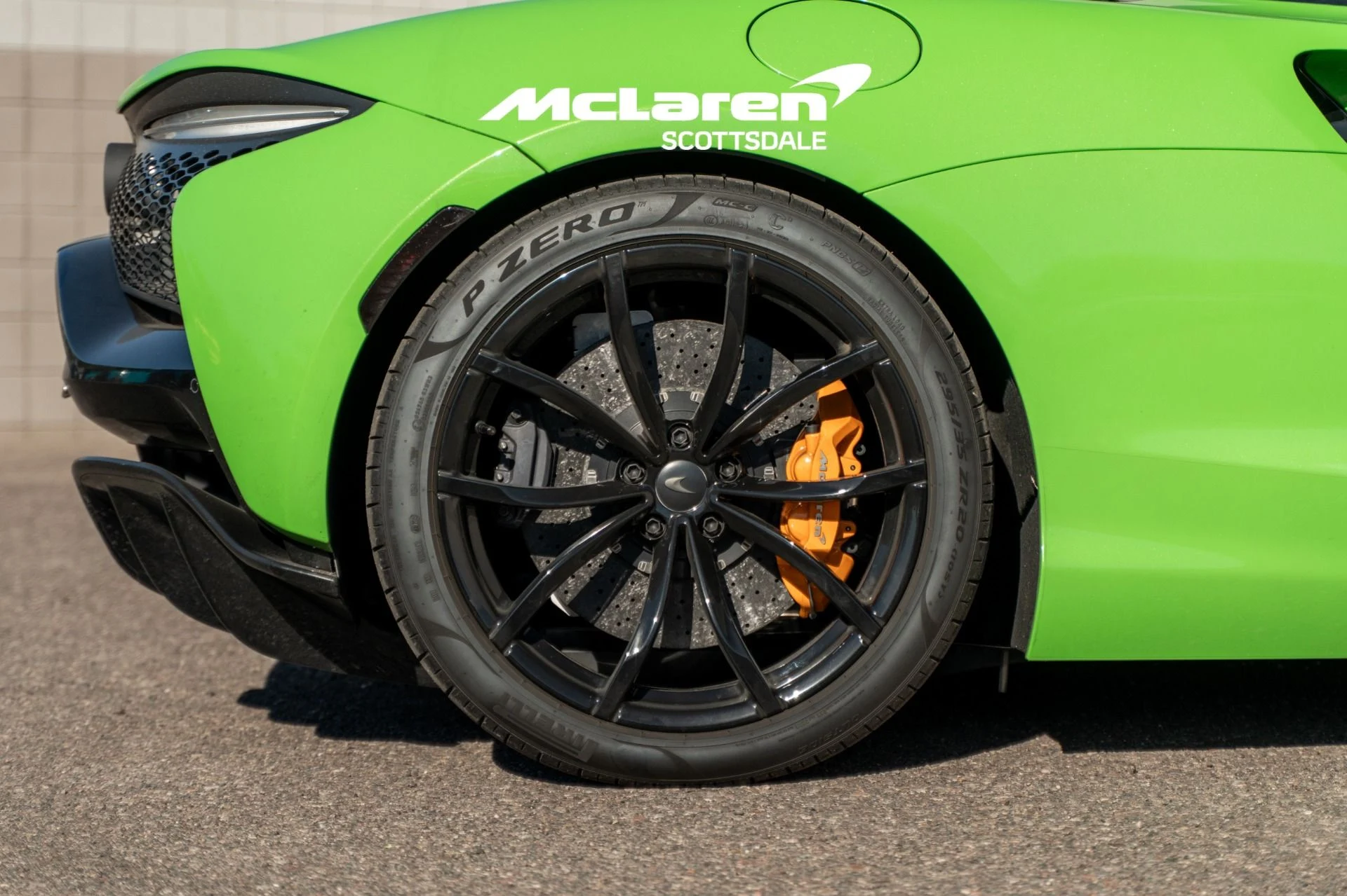 mph023_2447948348_Used_2025_MCLAREN_ARTURA_1761944008_63dc25a723