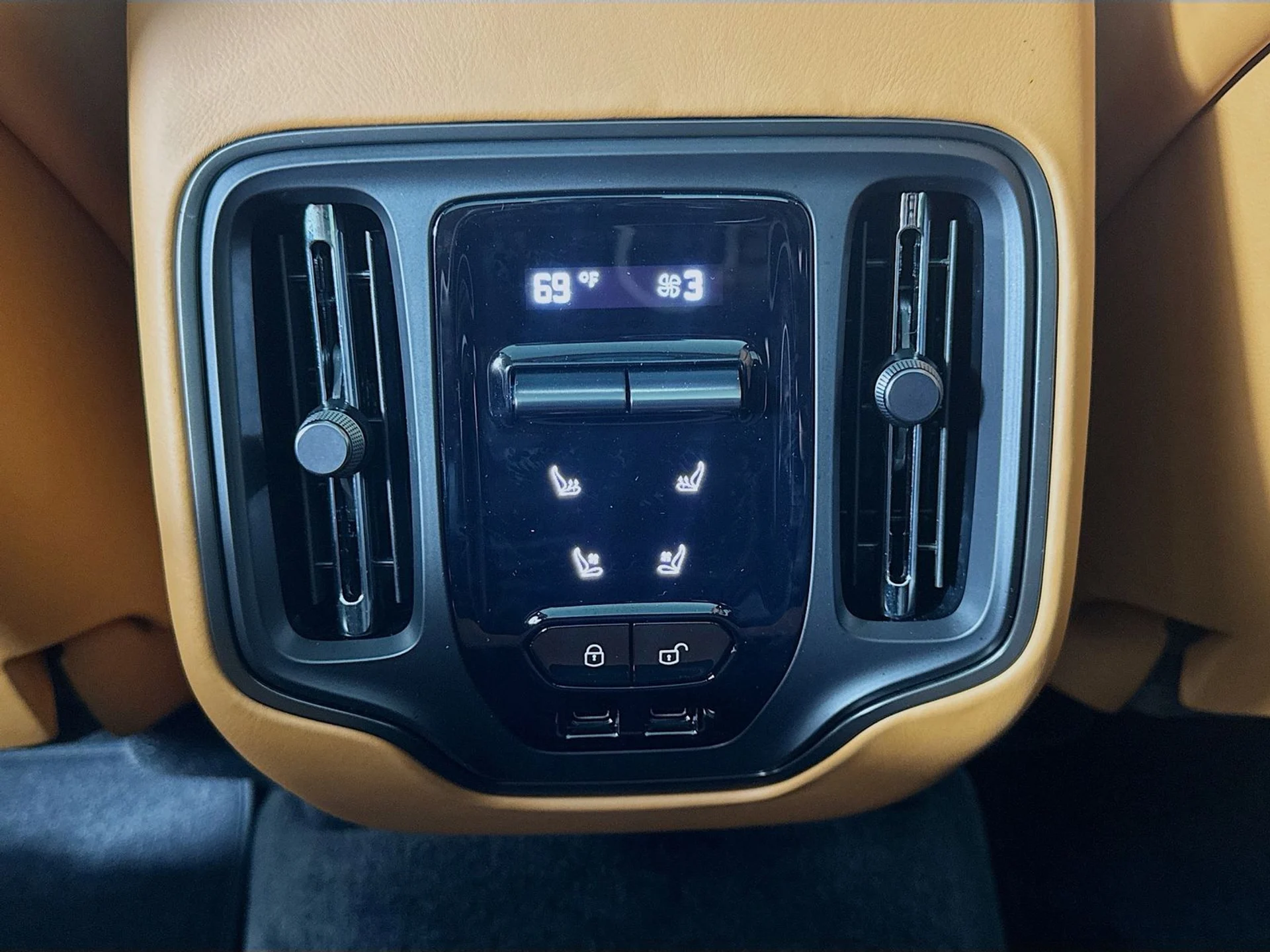 mph023_2455560516_c781dca7c7c9c7aedd65c22648daebbcx_dc7df6b33a