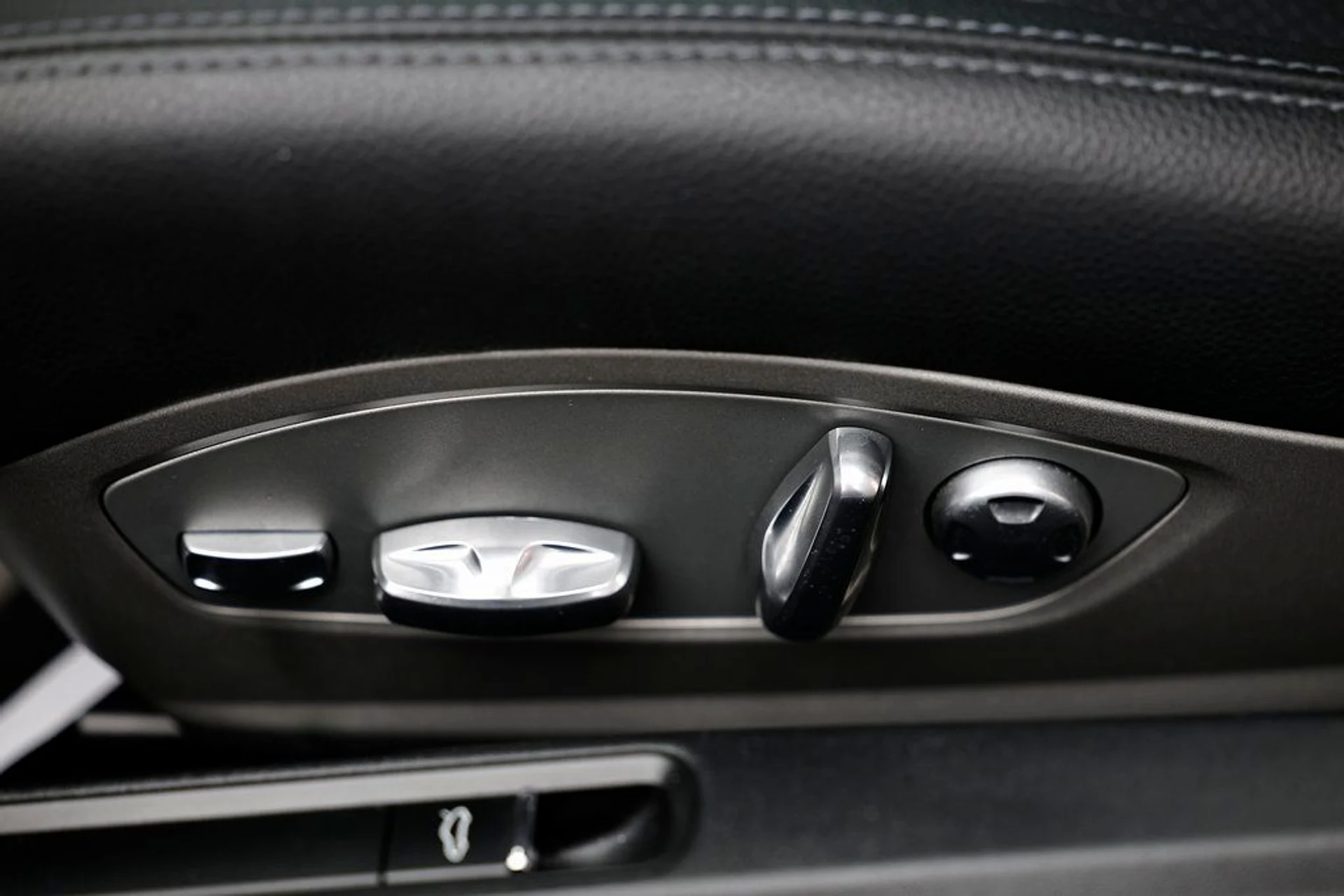 mph023_2459087195_7c503598c4a91915207c85da8eb2ecb0_e78b3e6e5f