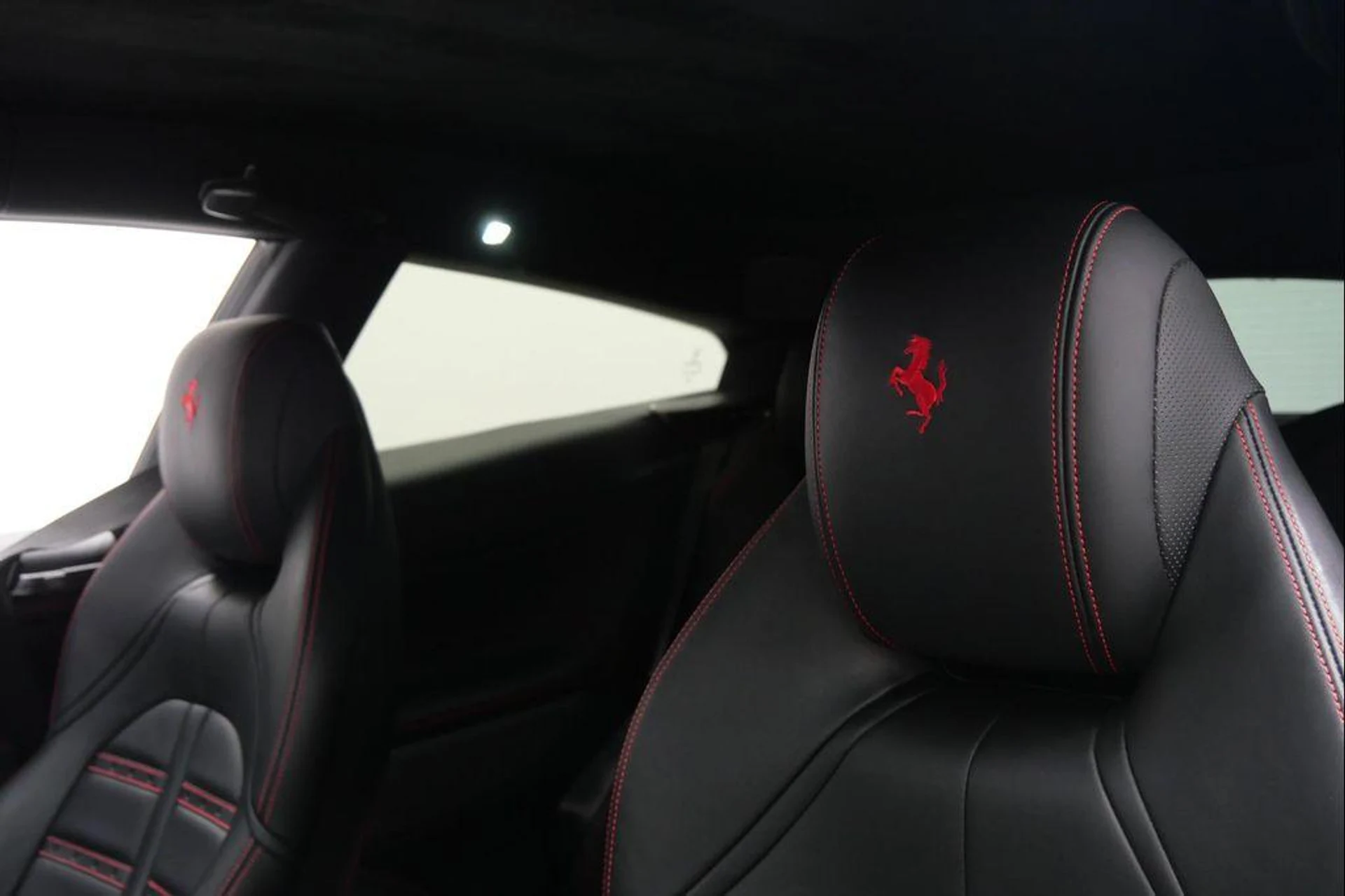 mph023_246004731_ESBN_4fsjgu9v_MPIBYT_4_Ecg_M_Dy_U_bf4572babf