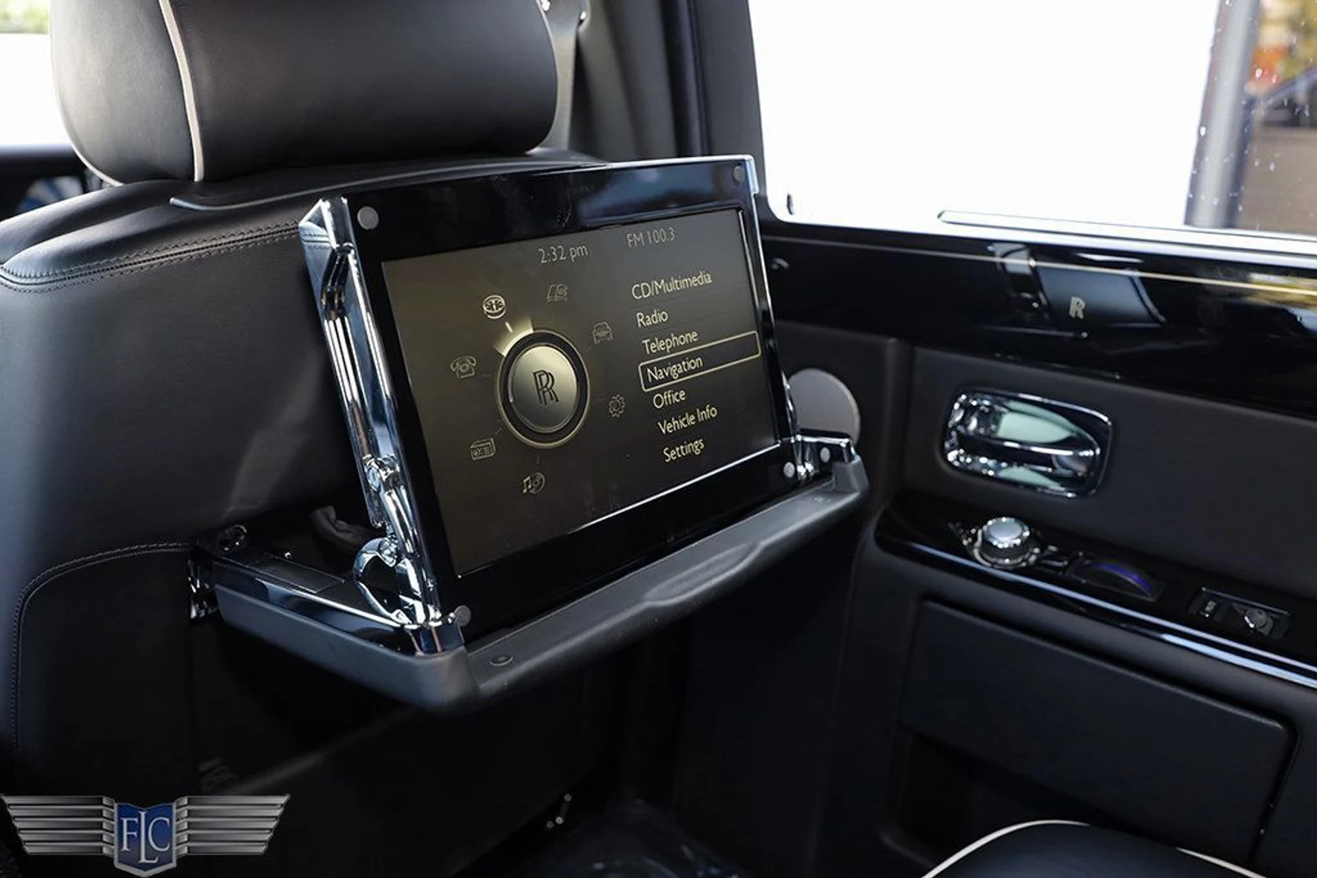 mph023_2467902725_used_2016_rolls_royce_phantom_4drsedan_6305_22959100_24_1024_af96e2cead