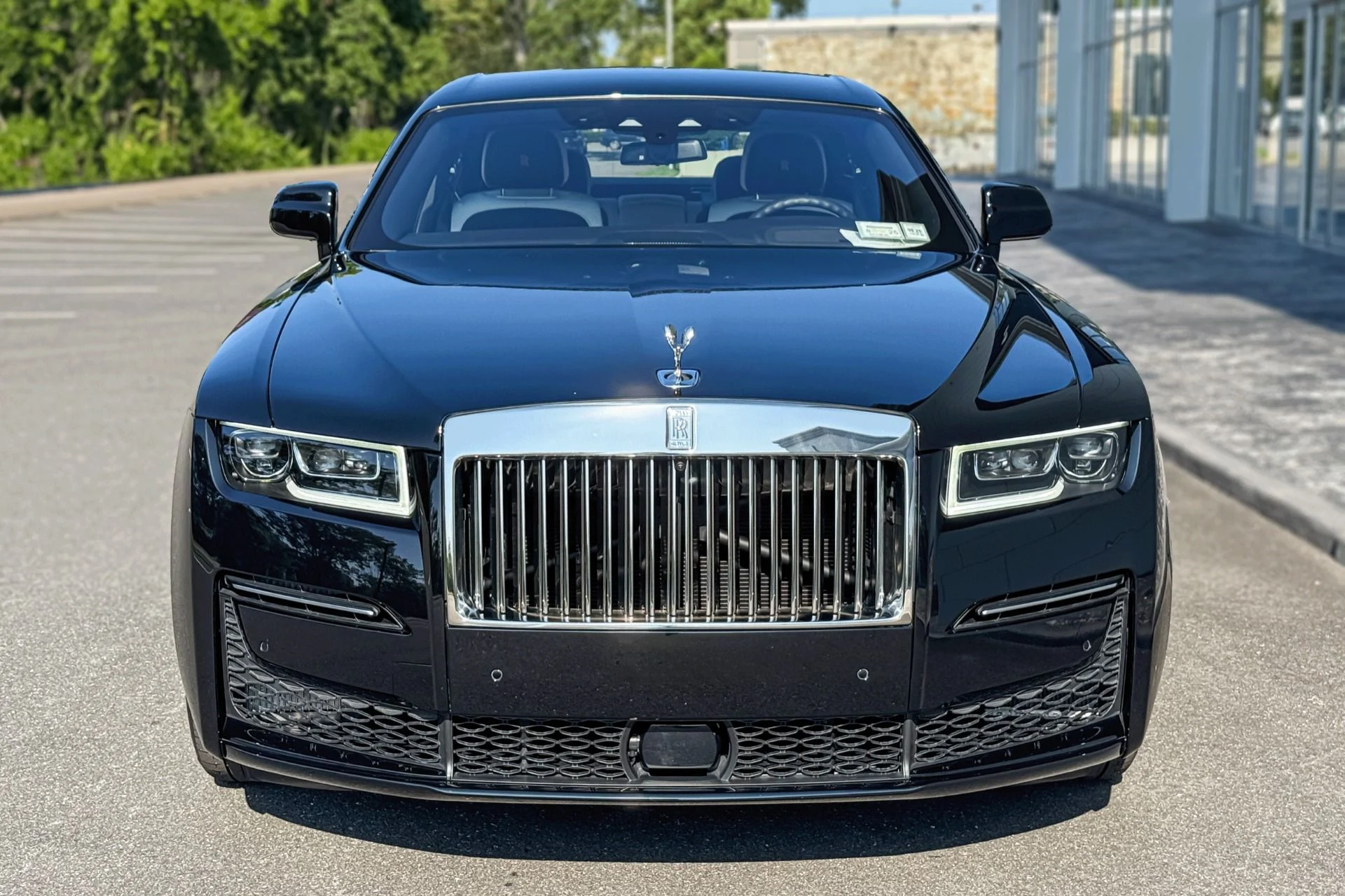 mph023_2470224412_Used_2021_Rolls_Royce_Ghost_1755072404_db92a68fac