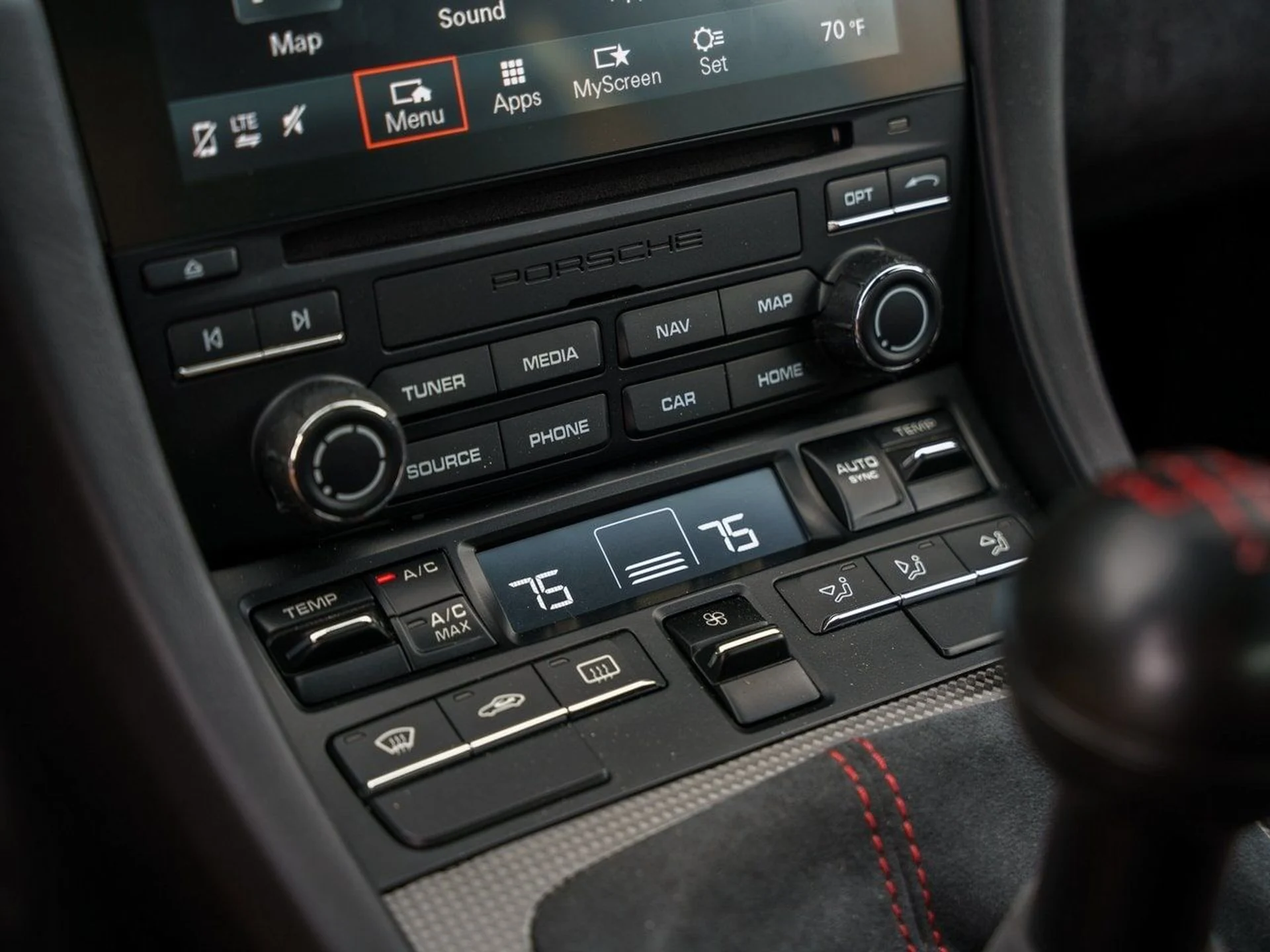 mph023_2470952431_456987a27971ed85683549e6ccde9105x_5cff2b2850