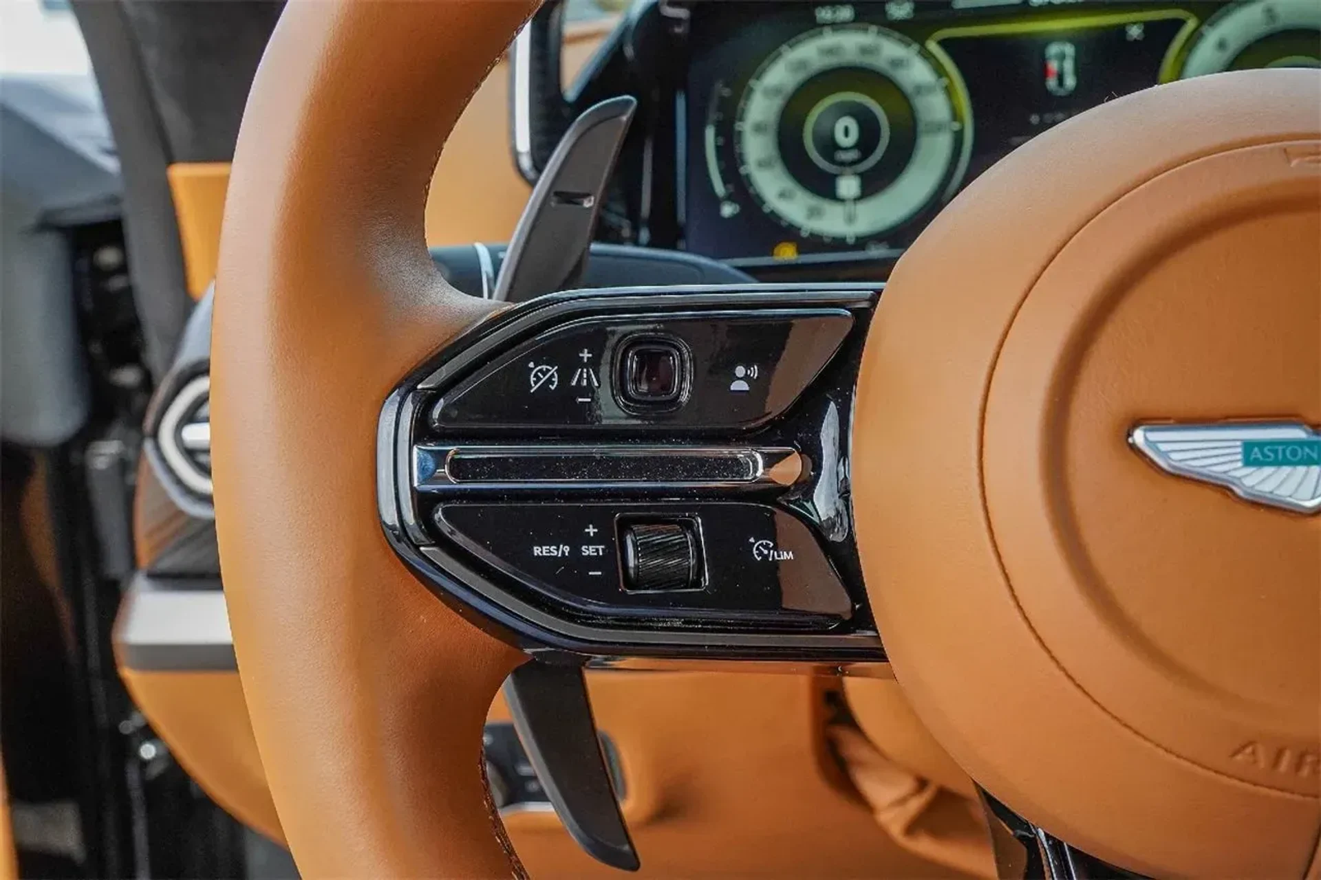 mph023_2471394335_71f1e127949e4949a4745158e3ed3038_7337be957f