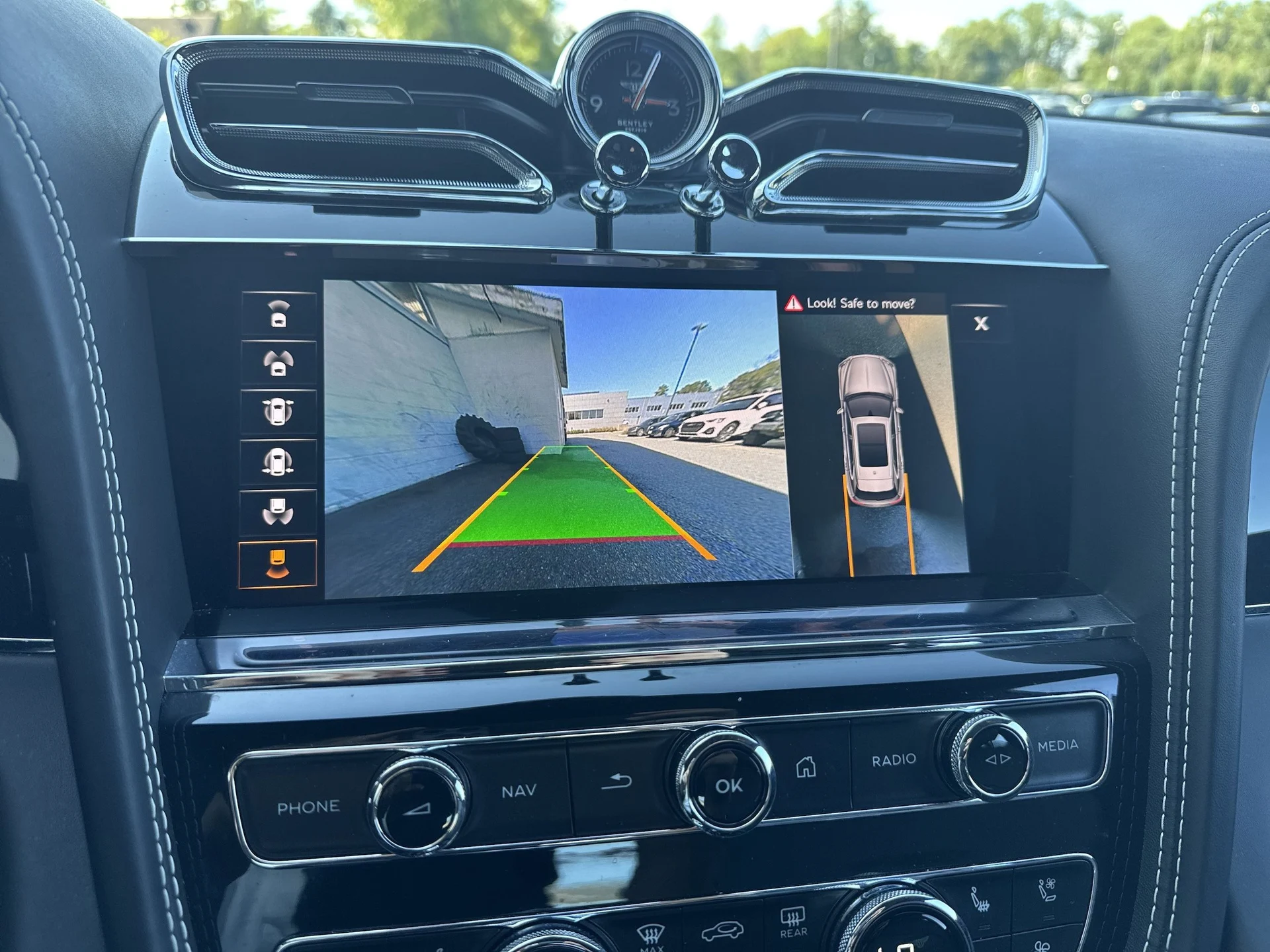 mph023_2471432561_6296974c22c3b2dc2a19b20706459228x_95bb428545