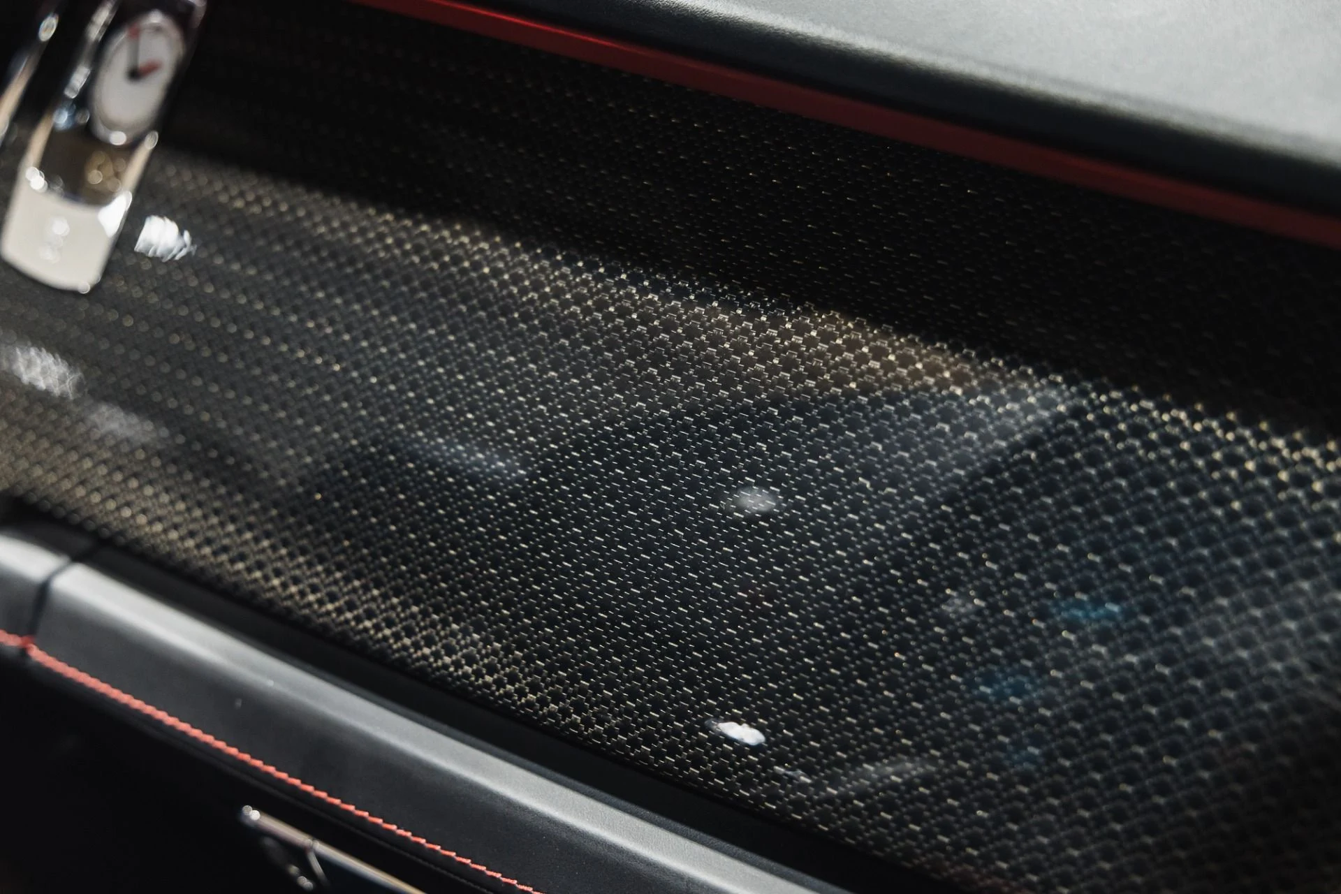 mph023_2471926037_Used_2019_Rolls_Royce_Dawn_1775855974_f00973b0d3