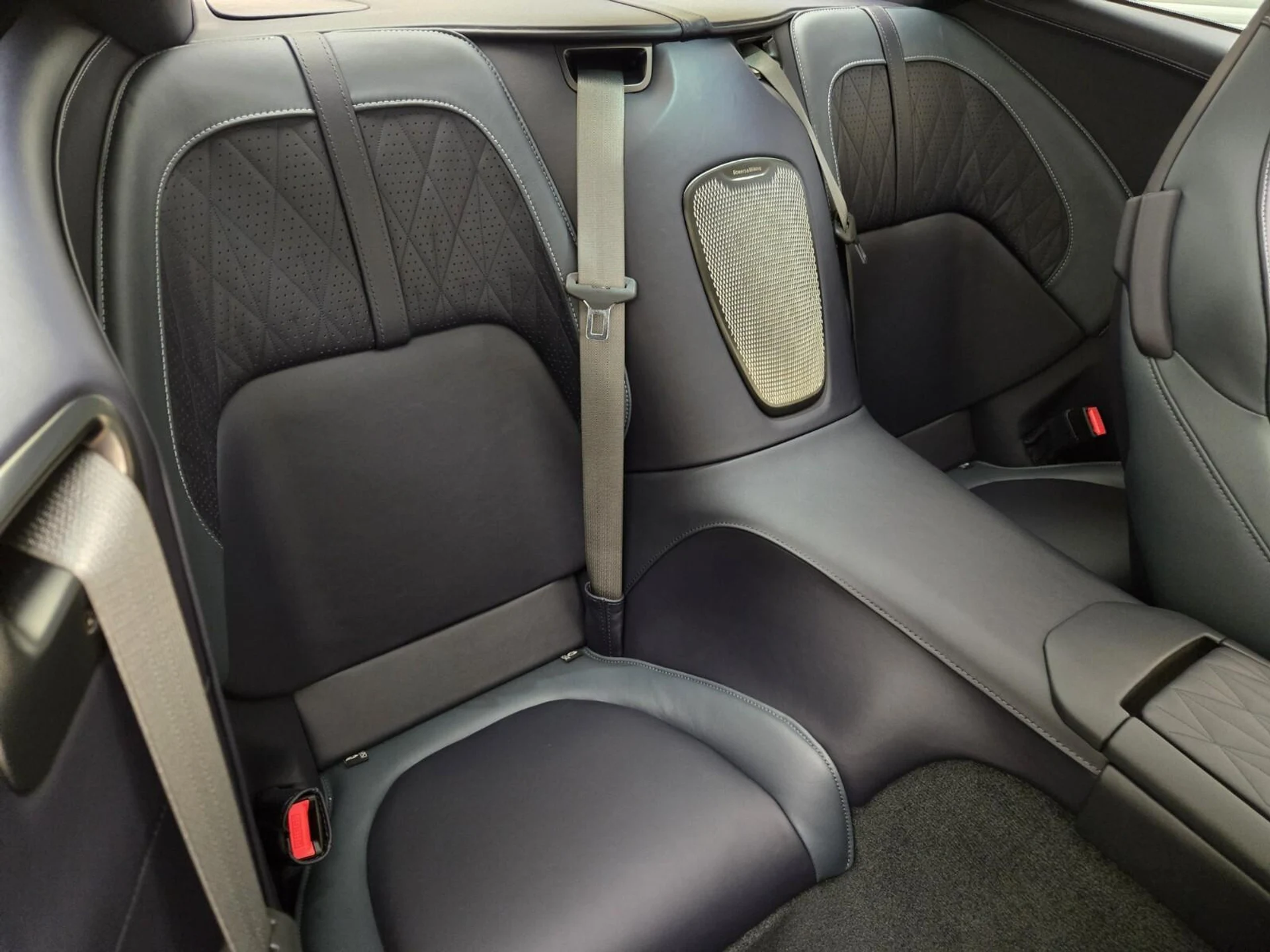 mph023_2474731213_New_2026_Aston_Martin_DB_12_1768889921_b54e4577e4