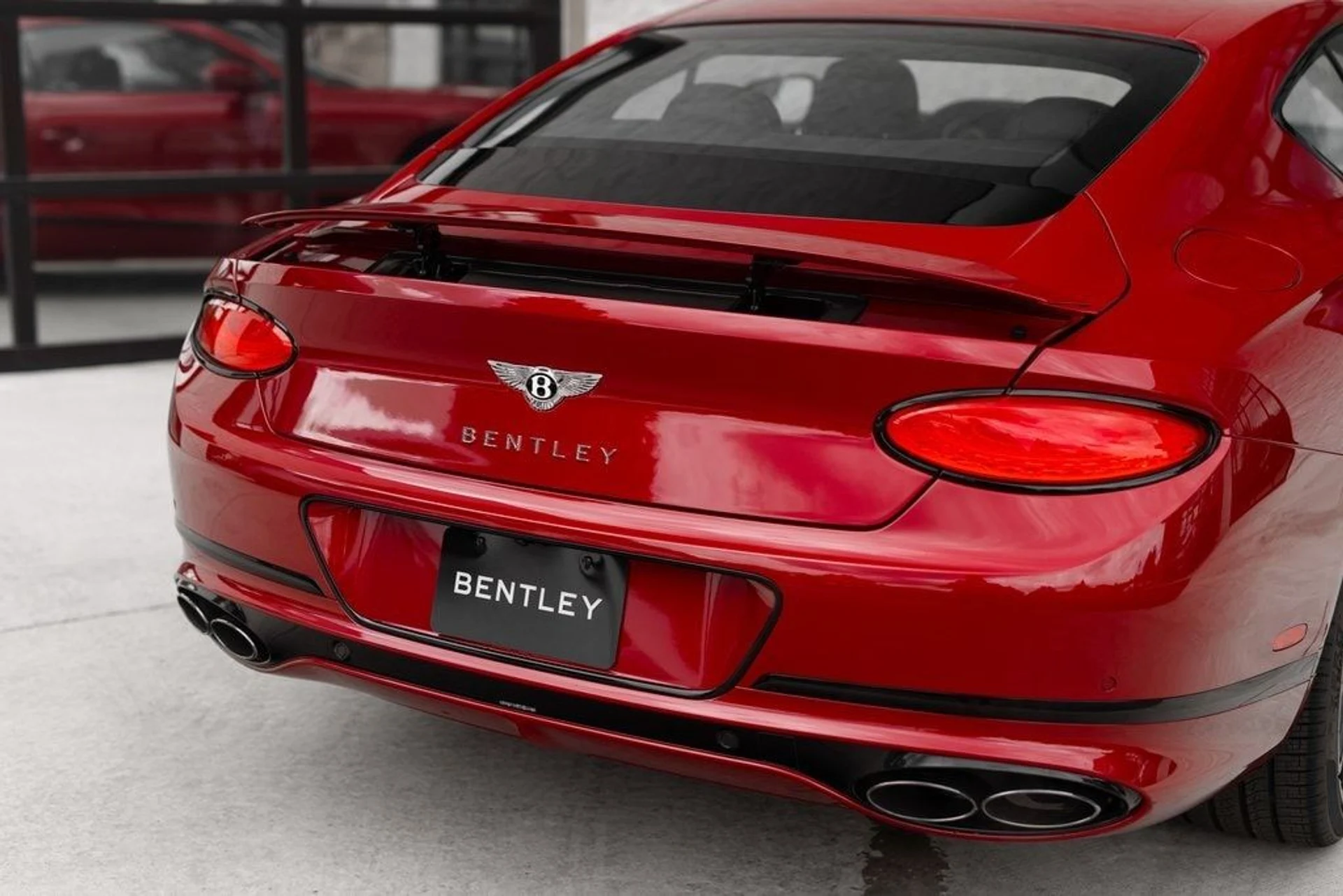 mph023_2486348449_e436433a7d141af0dc2e1967b8b6a117x_ec0ae74c0a