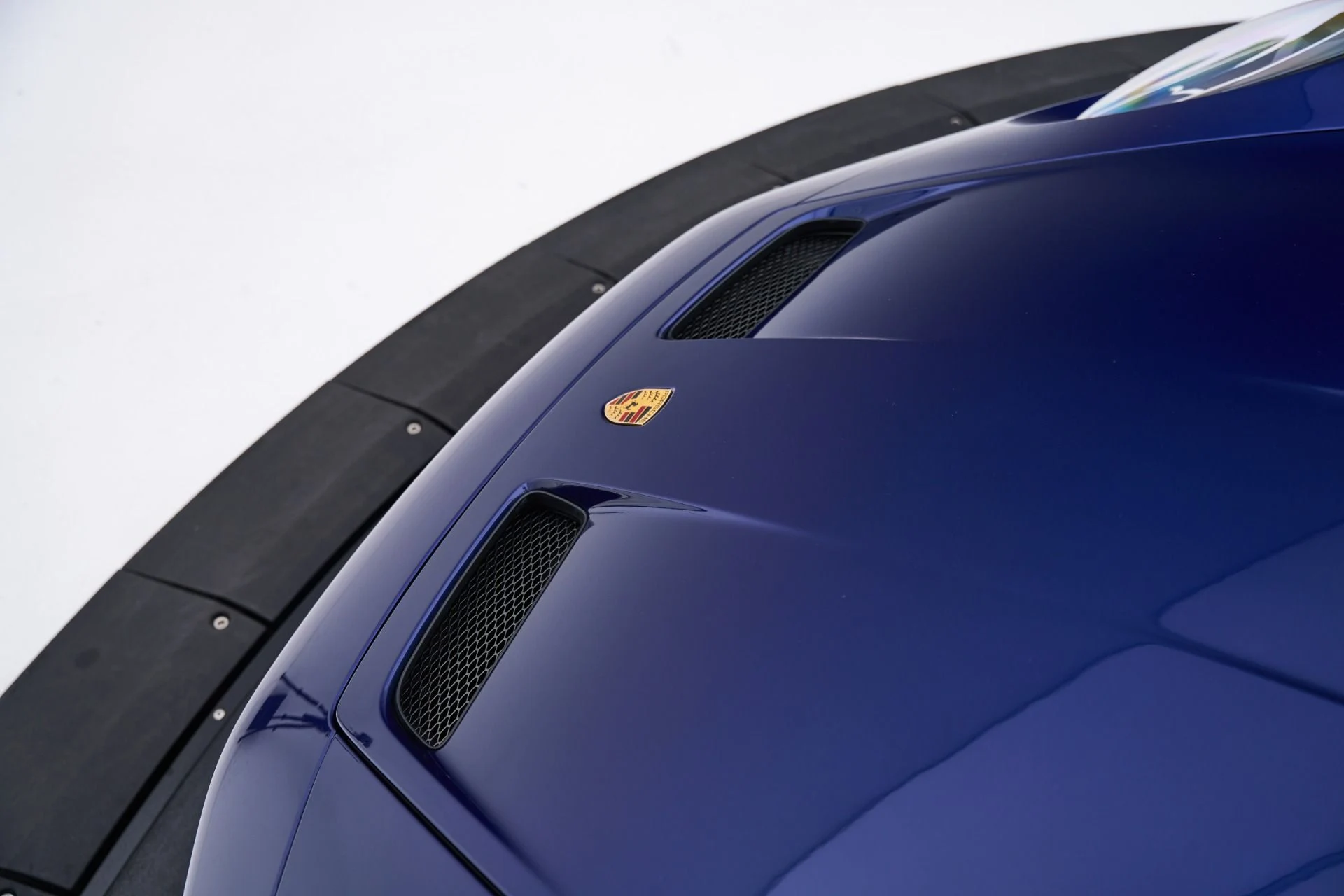 mph023_2487882739_Used_2022_Porsche_911_GT_3_1793061798_75039fc5c9