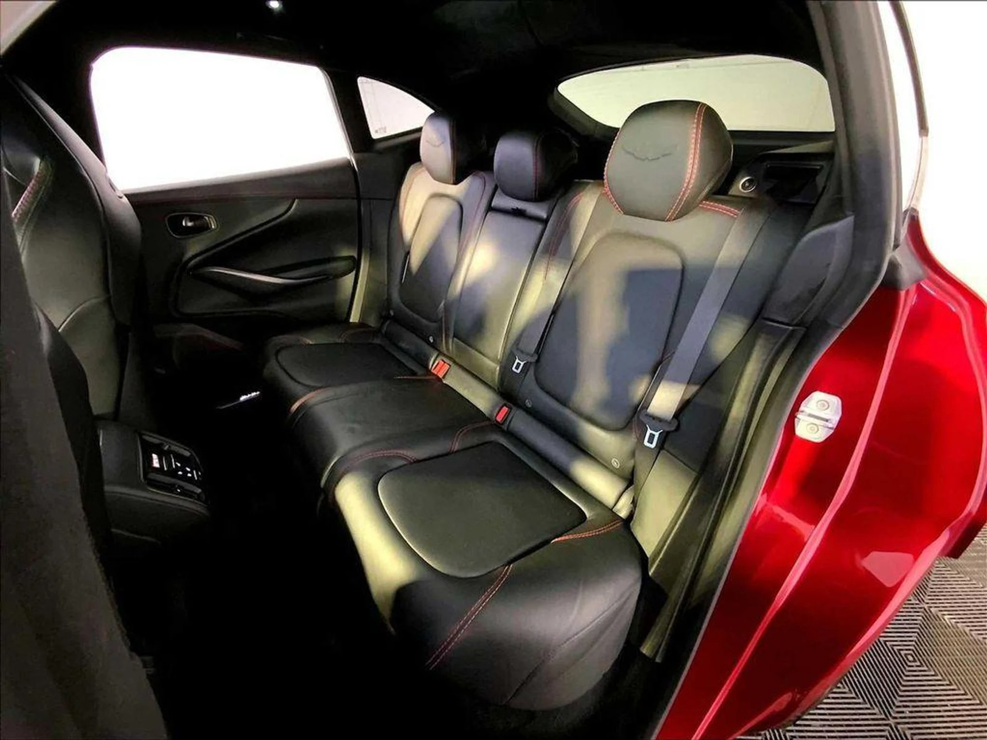 mph023_2491160705_R2hp8_Y_U_Nwmfz_Pf_D8g8_G1b_F_Xx_Ps_40905e1b2e