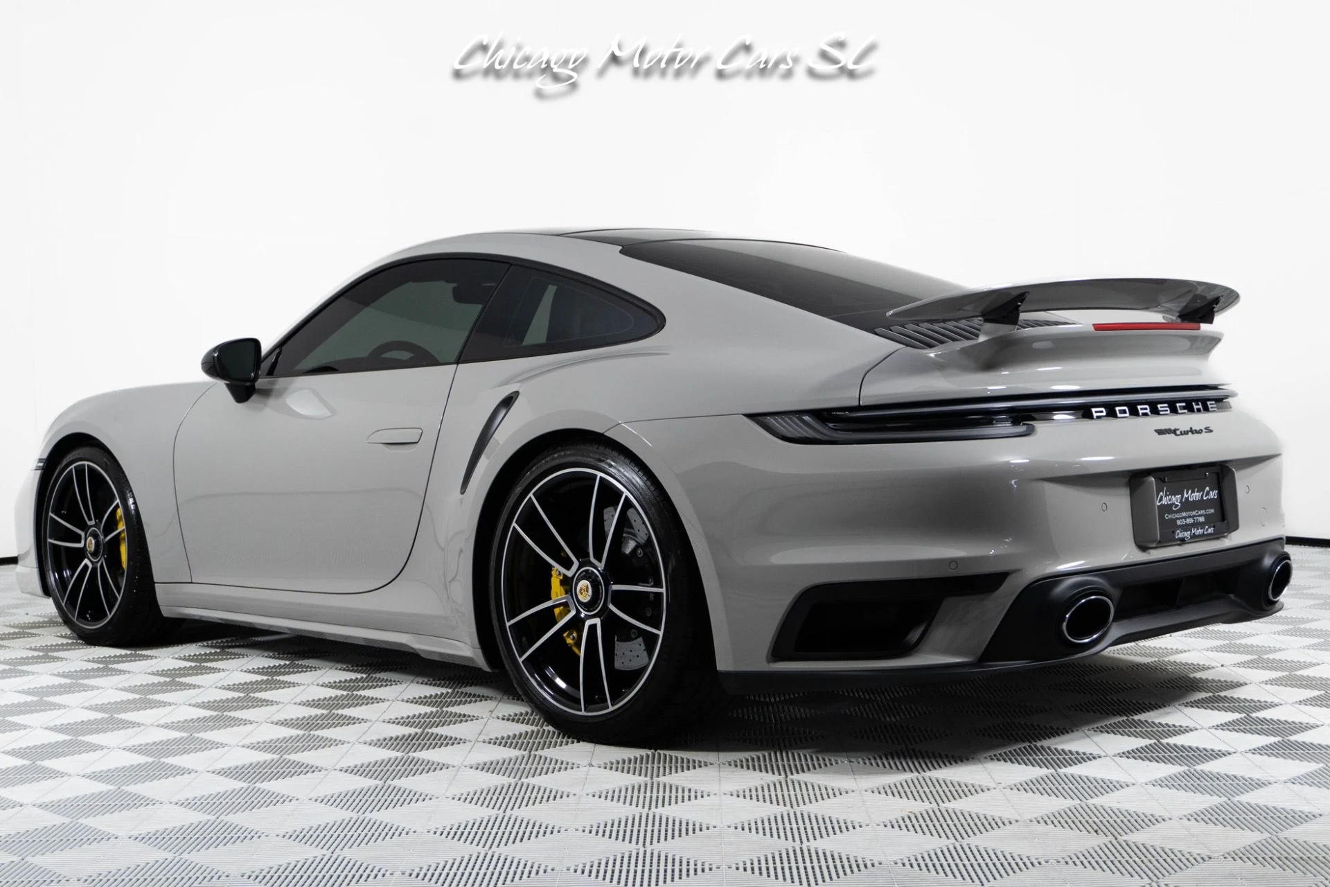 mph023_2491552091_13540_p24_l_9c40e73c59