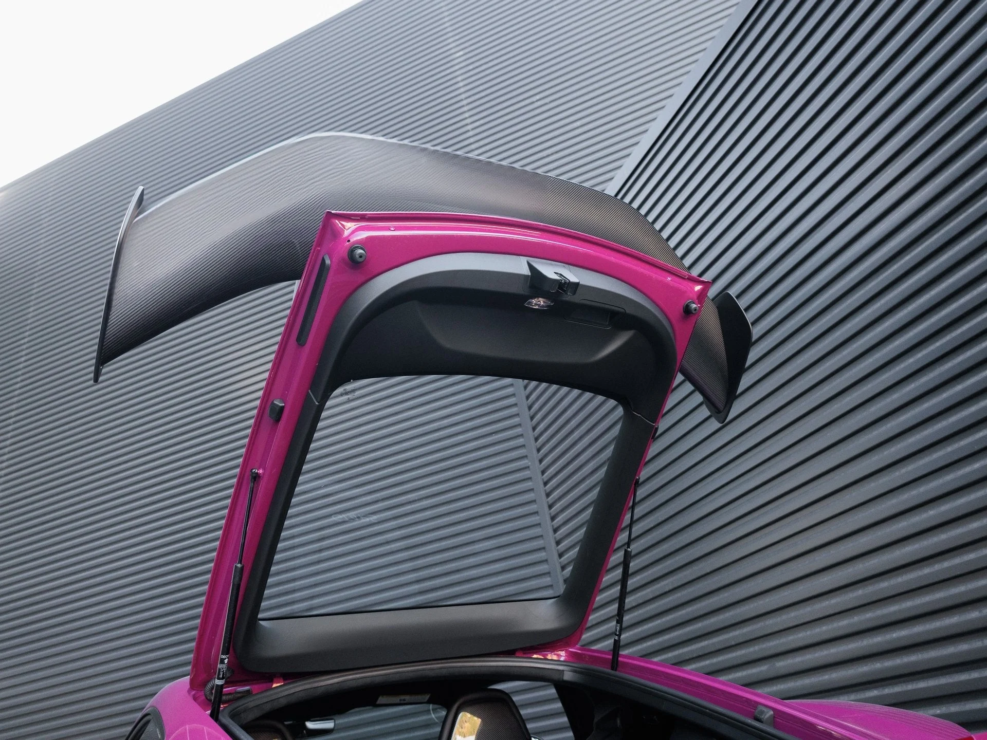 mph023_2494515953_24_74fd09b758