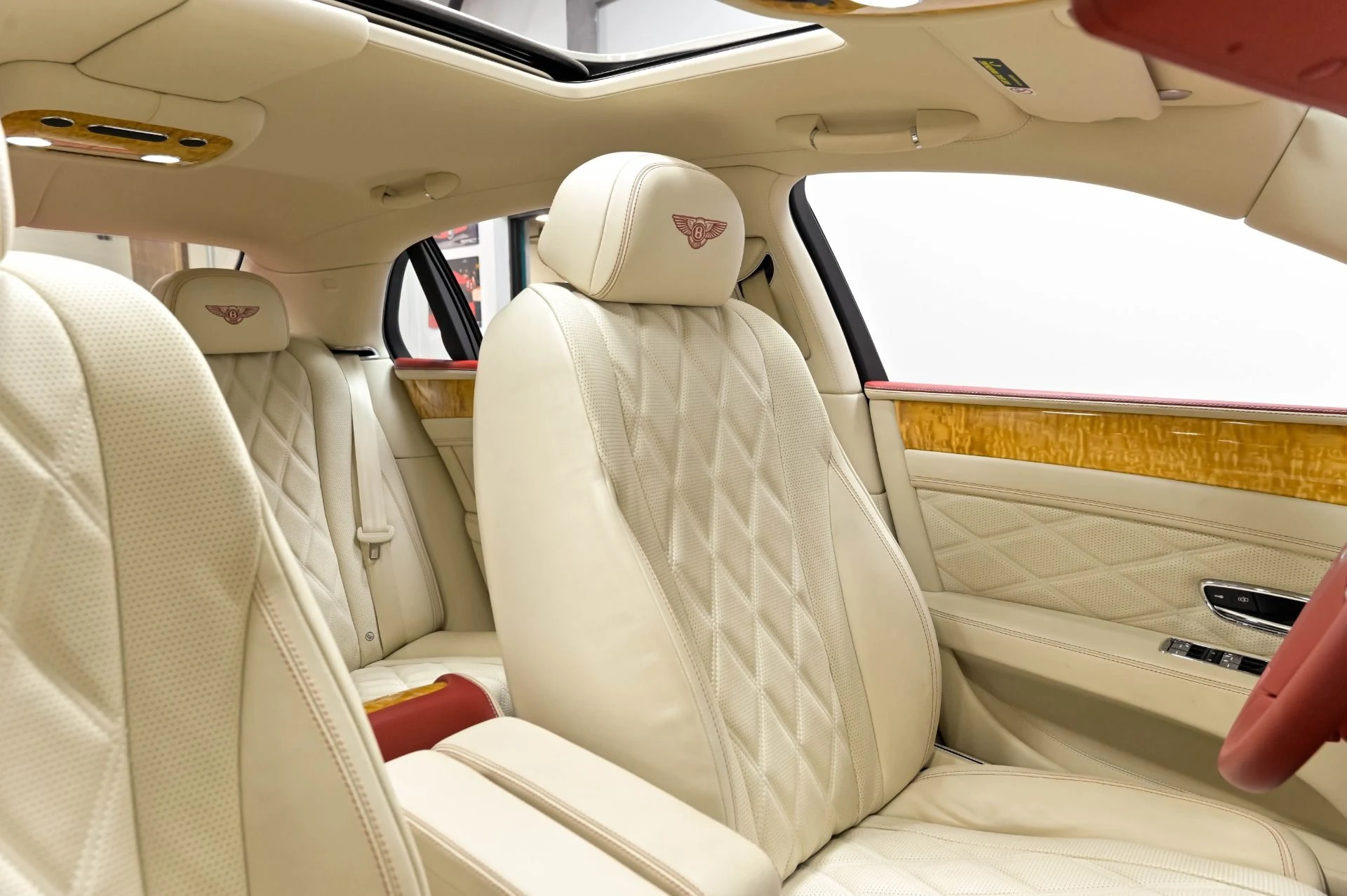 mph023_2496156305_Used_2016_Bentley_Flying_Spur_W12_1779838751_dad3eb7160