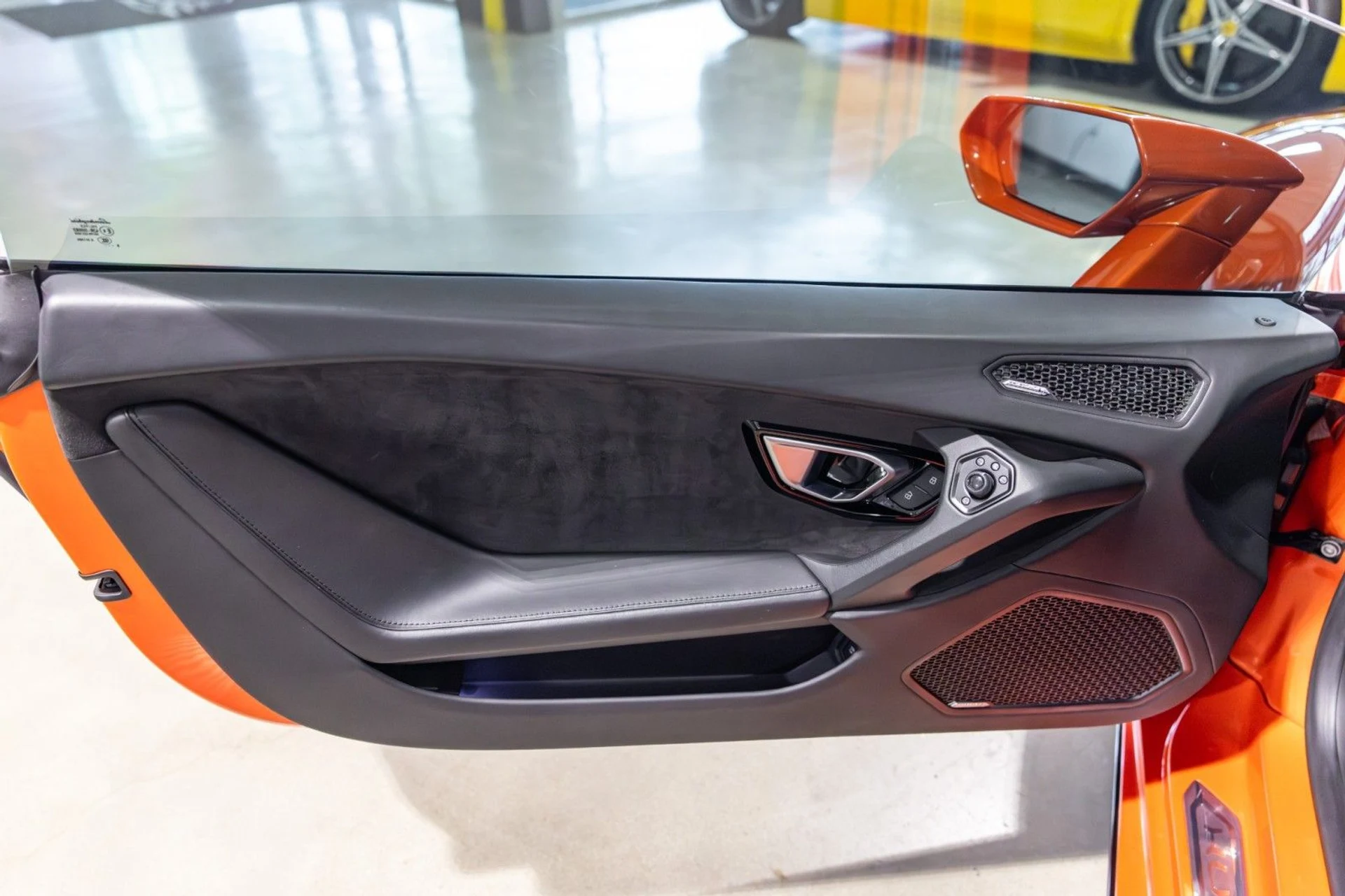 mph023_2496501016_5_Q_c4d0db45bb