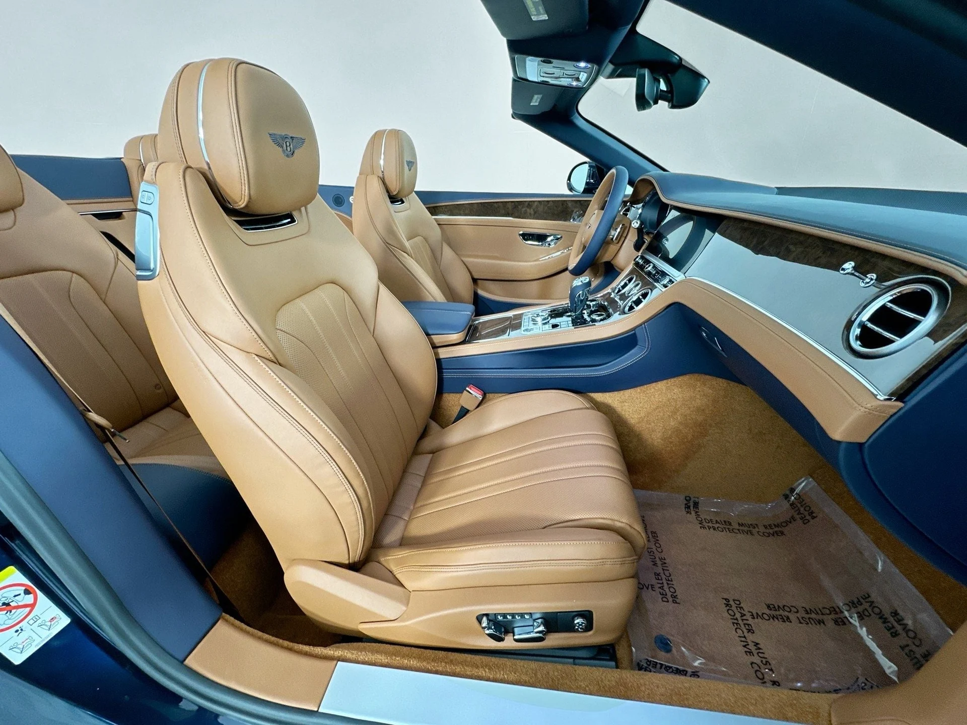 mph023_2509694044_24_edb2d9893c