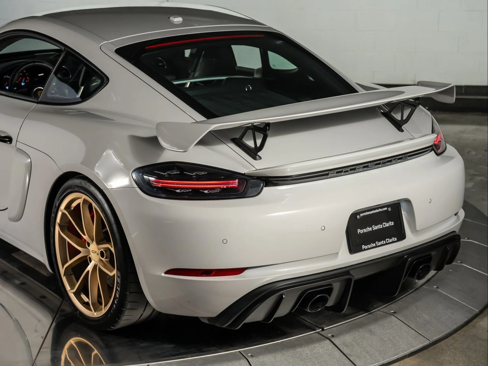 mph023_251769176_39ad732925dc9a69c6aafe4a0fe16c1e_b43b4be196