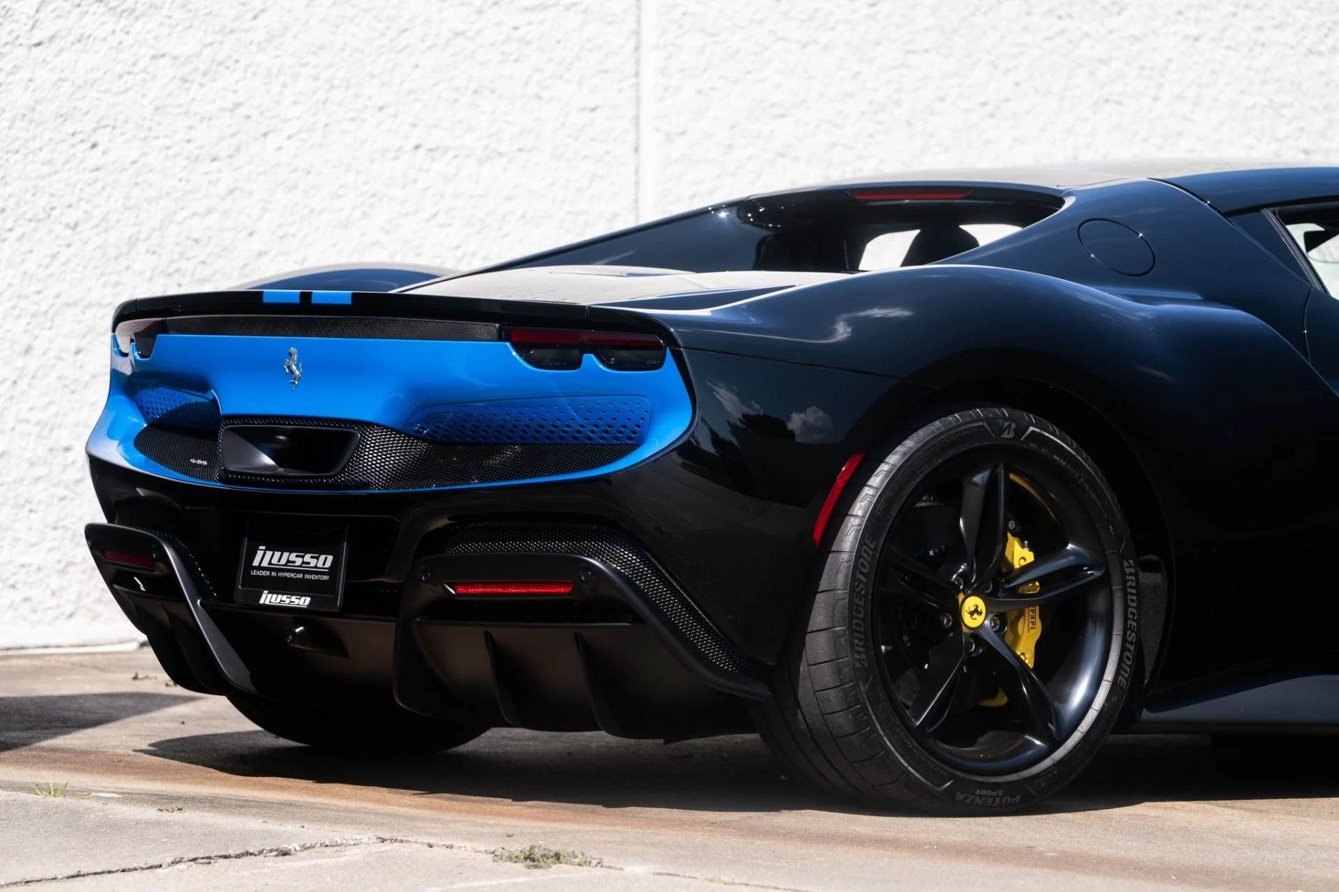 mph023_2518052453_Used_2023_Ferrari_296_GTB_1759438555_ddbdaa7846
