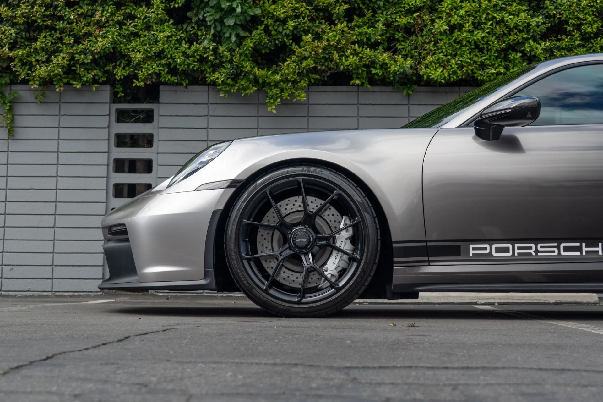 mph023_2518983157_Used_2022_Porsche_911_GT_3_1759173275_ee01680af1