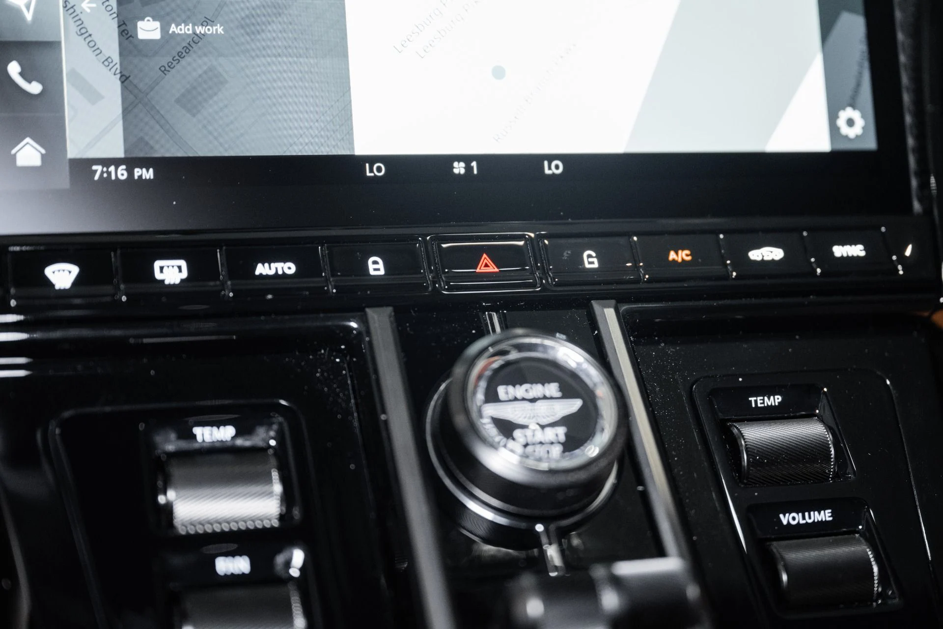 mph023_2519623916_New_2026_Aston_Martin_Vantage_S_Coupe_1767379959_cebbc40659