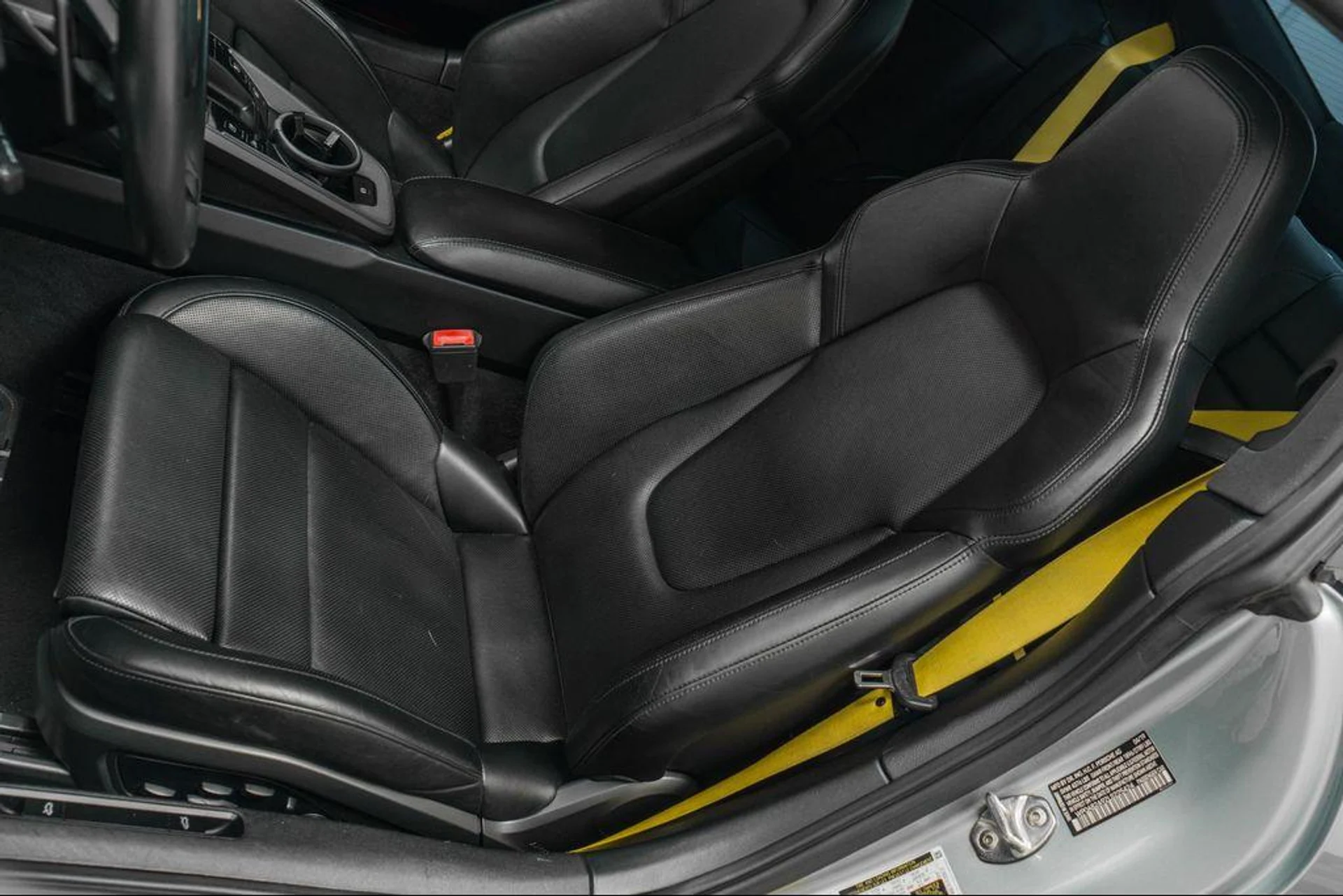 mph023_2522165518_Mh_WZ_1_N_Rig_KK_0r_OA_Lec_H5x_L_Jr9_Uw_8ce885b394