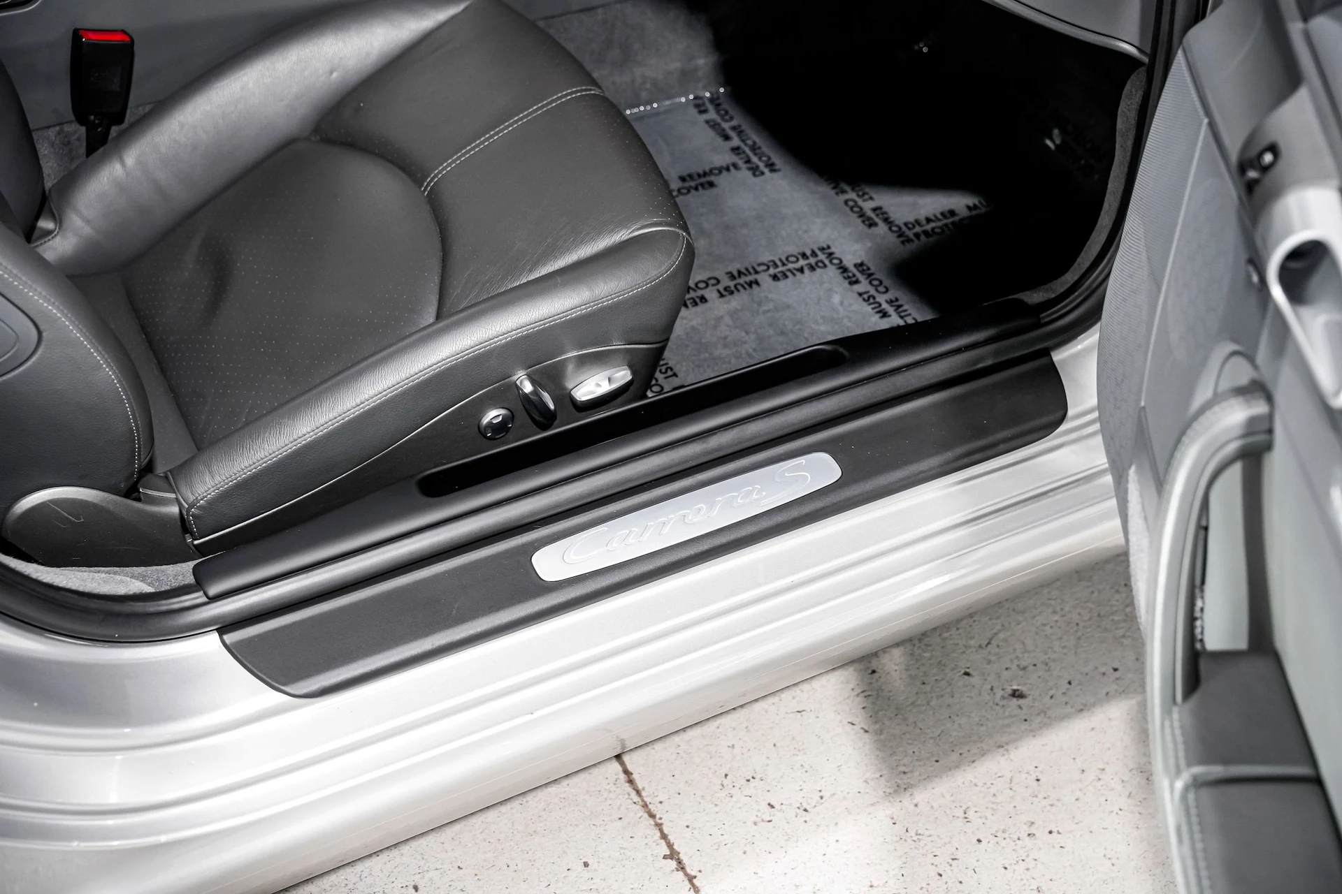 mph023_2524424602_9e7bc0c7dde8cb4723ecb3dd96c31839x_d19520144b