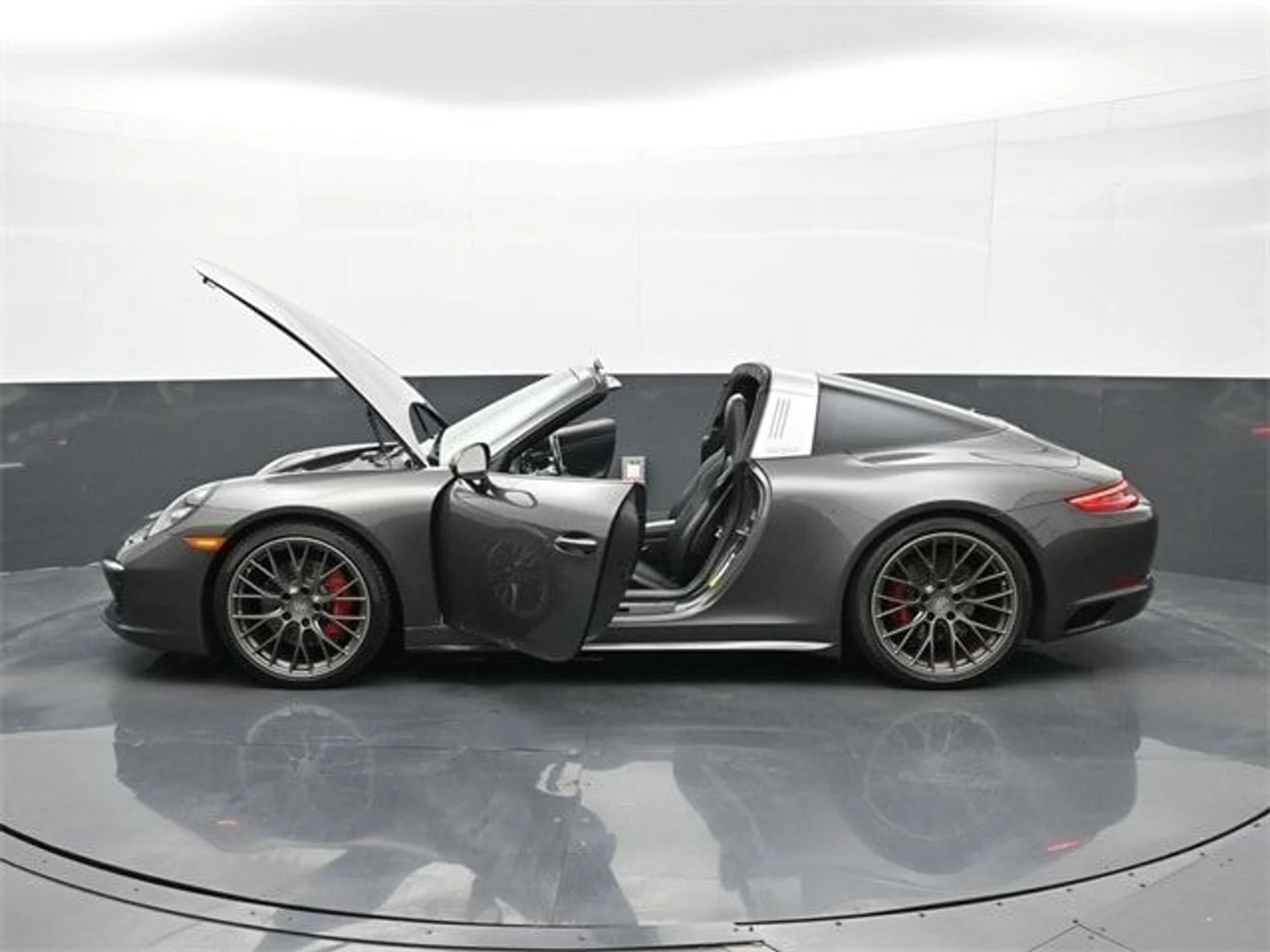 mph023_2531345467_a5d15d32a007e3abfba0f2299fa905c3x_1e33065181