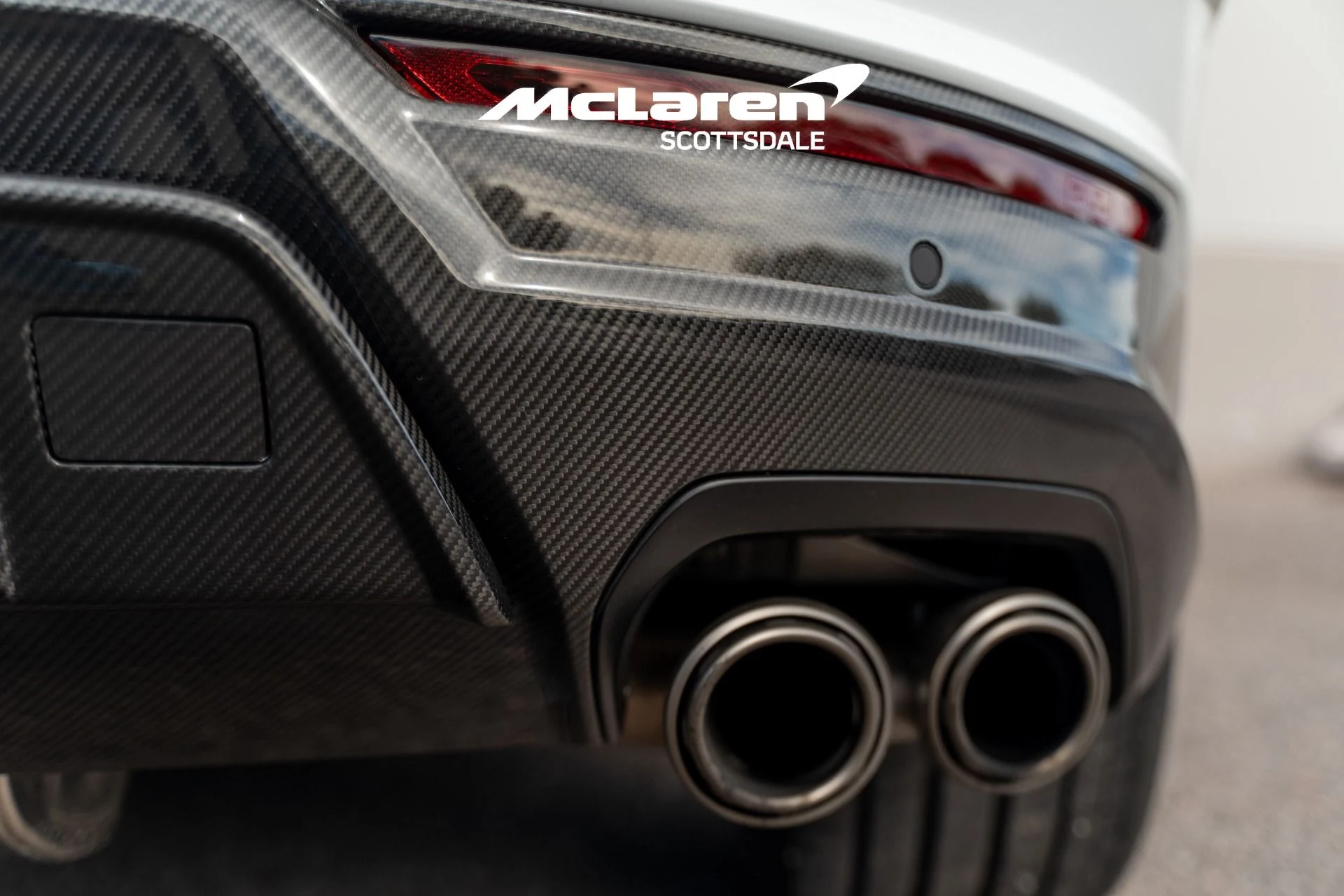 mph023_253781784_Used_2024_LAMBORGHINI_URUS_Performante_1764564221_c7444ec45a