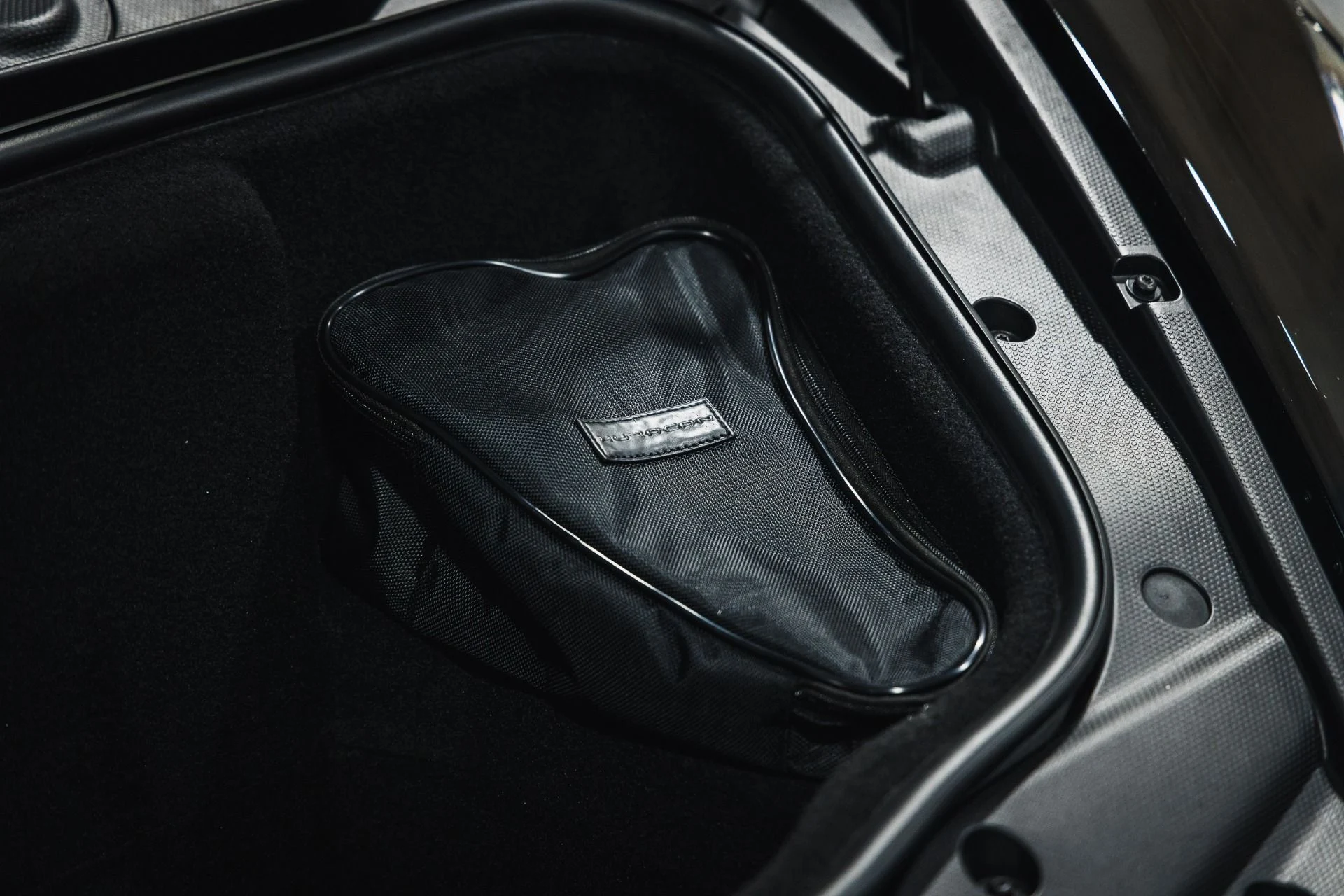 mph023_2544788248_Used_2017_Lamborghini_Huracan_LP_610_4_1775435586_00ffb51aa4