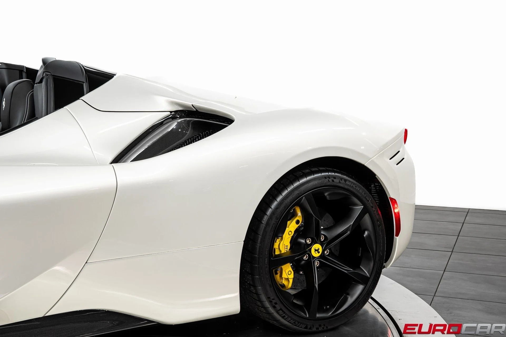 mph023_2545115739_image_24_1d14536fe6