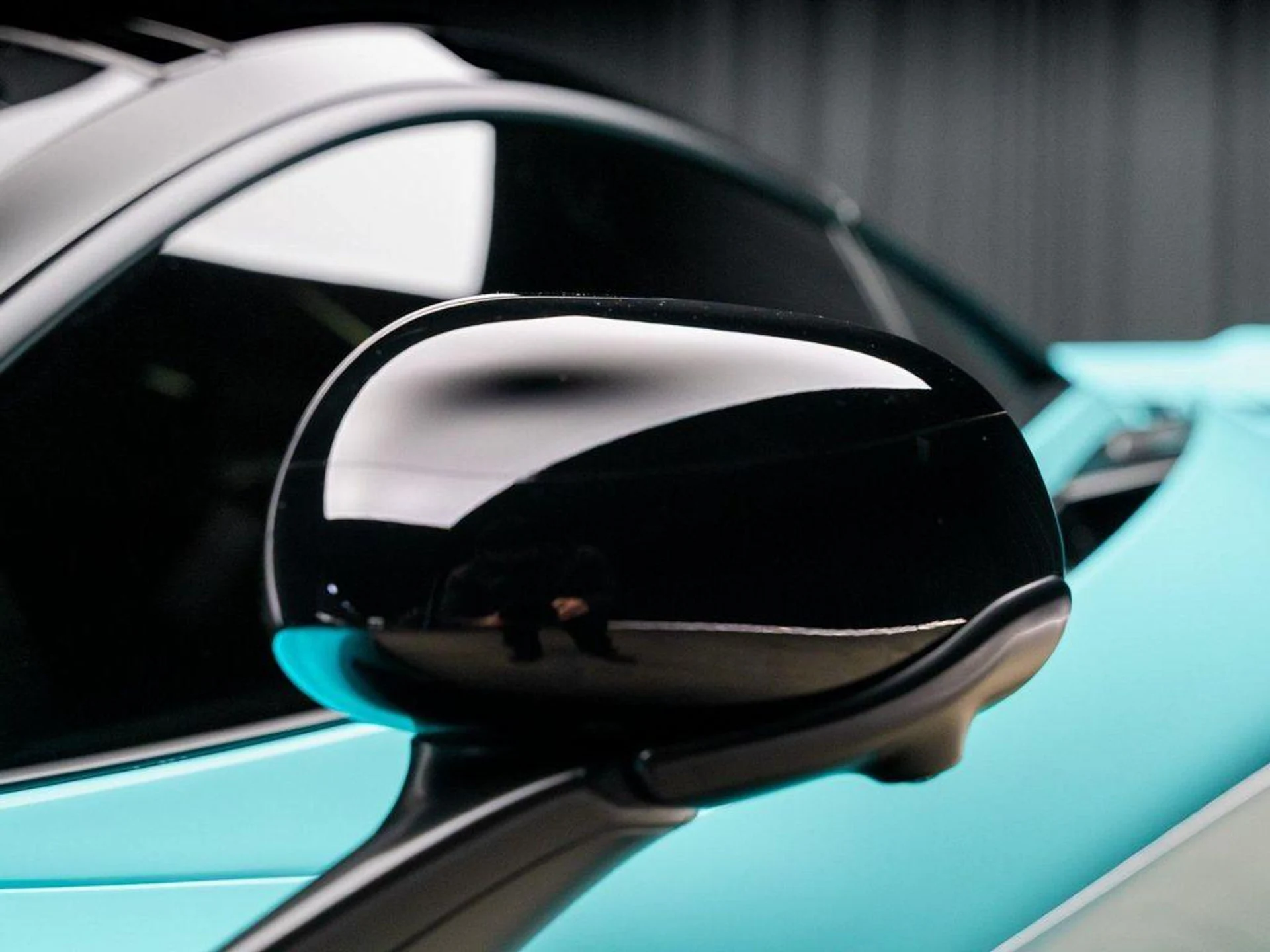 mph023_2548795935_hp3u5fh7_B_Ngh_VR_Sl_Kf_SRN_gb1s_d714190e5e