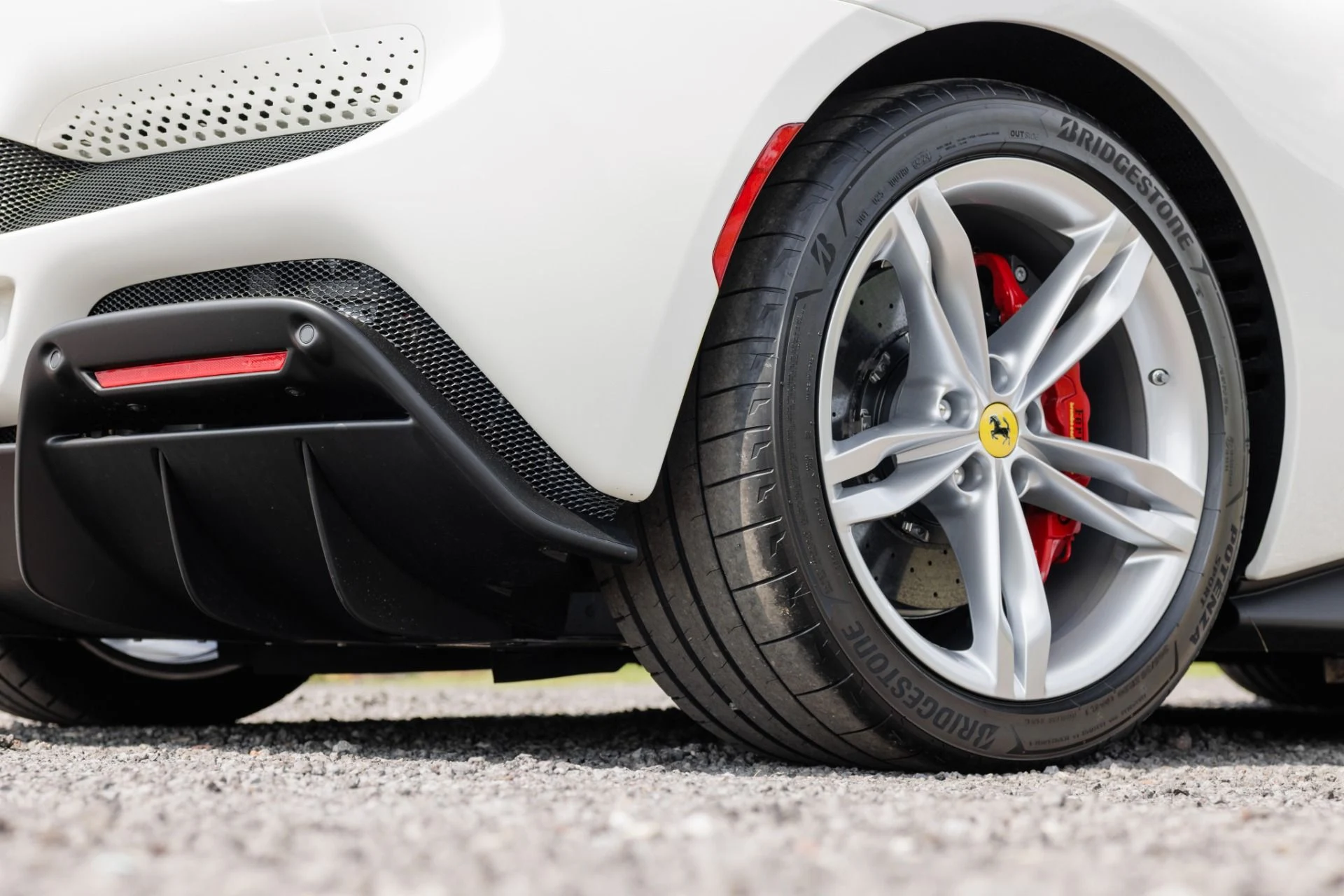 mph023_2555070682_Used_2025_Ferrari_296_GTS_1755544147_0414a91943