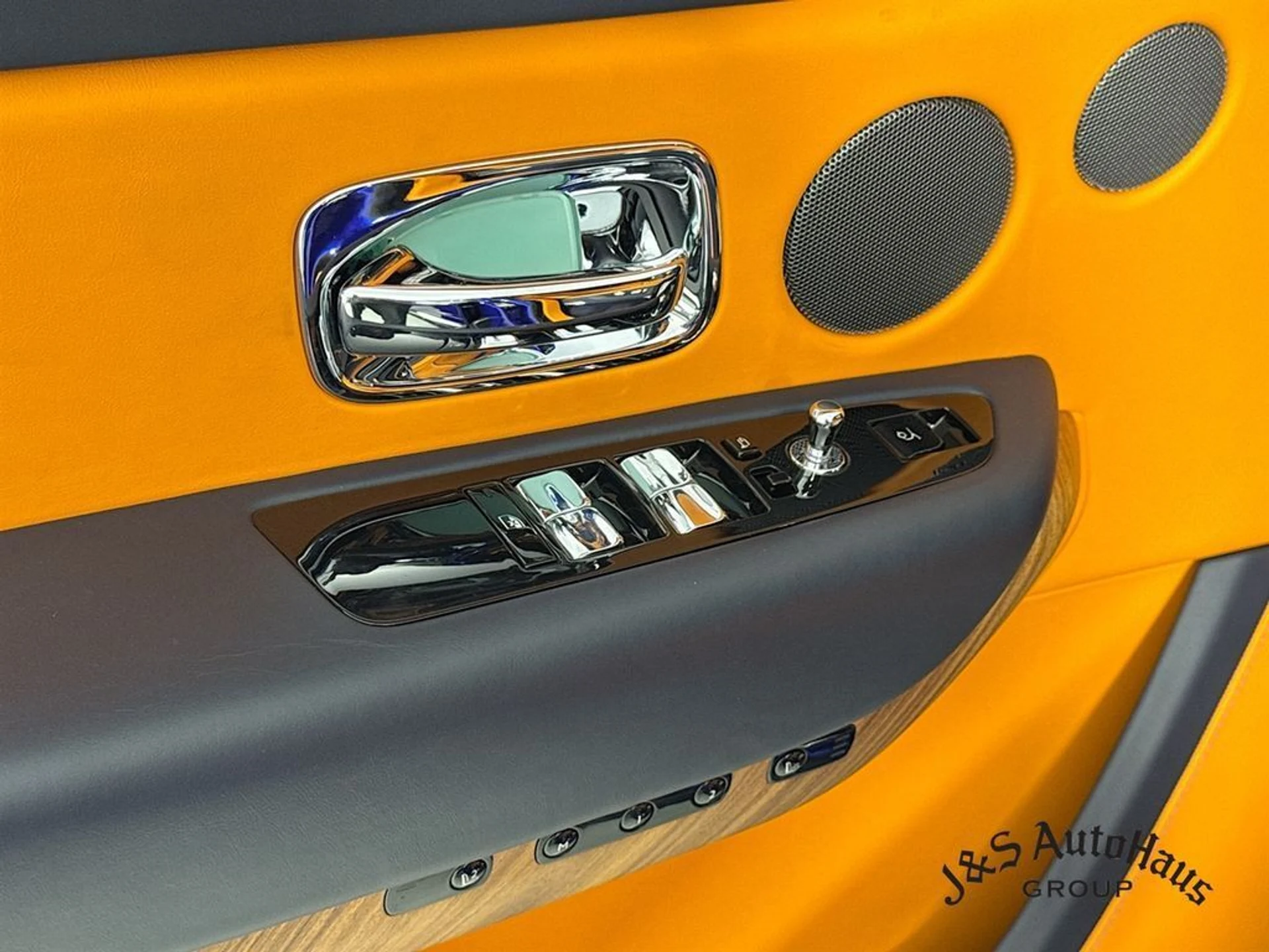 mph023_2559740633_633vm6f34qffcm3guj9mz3qbh2qy_40eca8878a