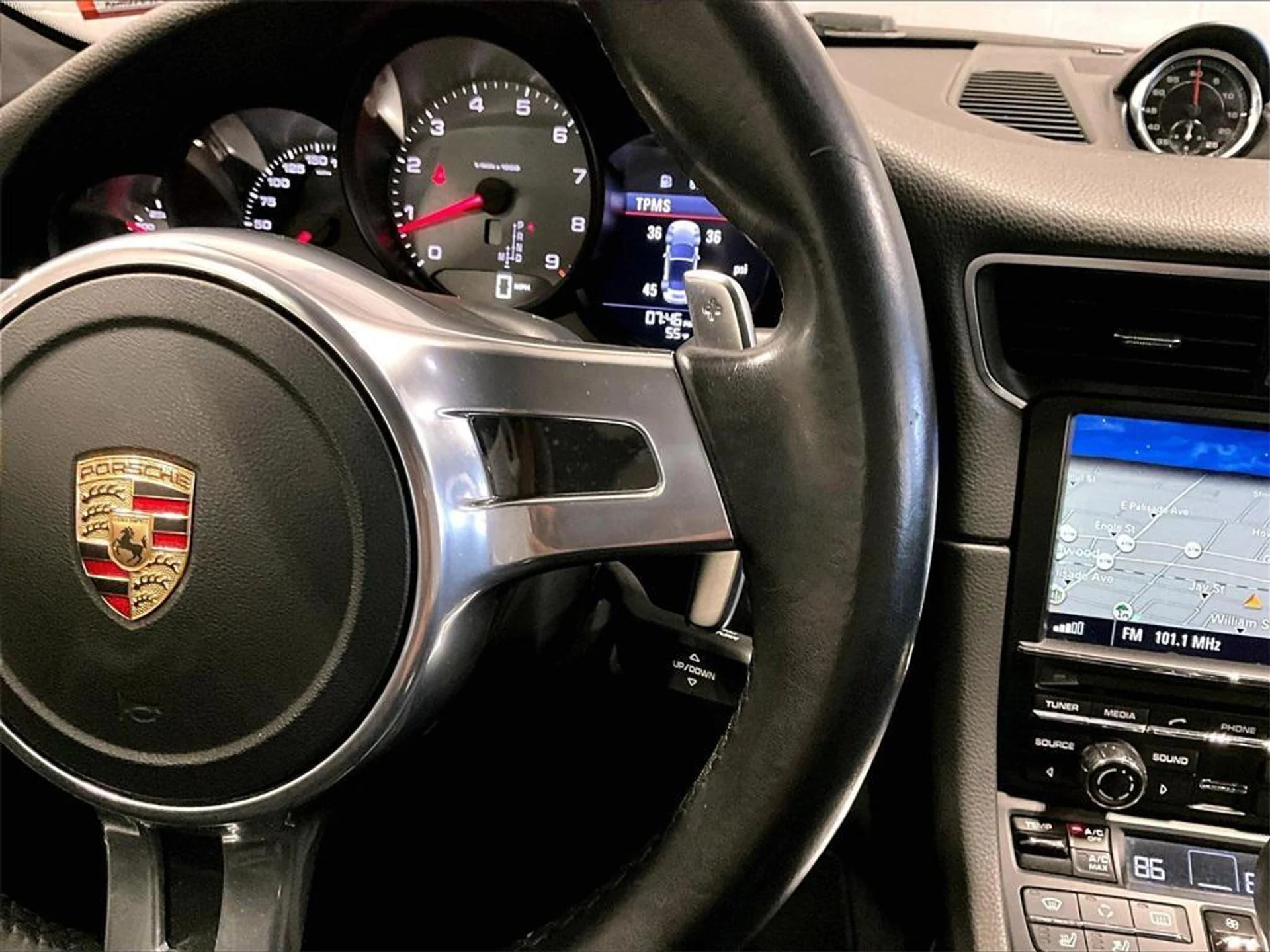 mph023_2562673570_AFMDI_Cp_R_Cfo_J_Aw92p_J_Xz_Ap_G_Bcb_U_471d6d2964