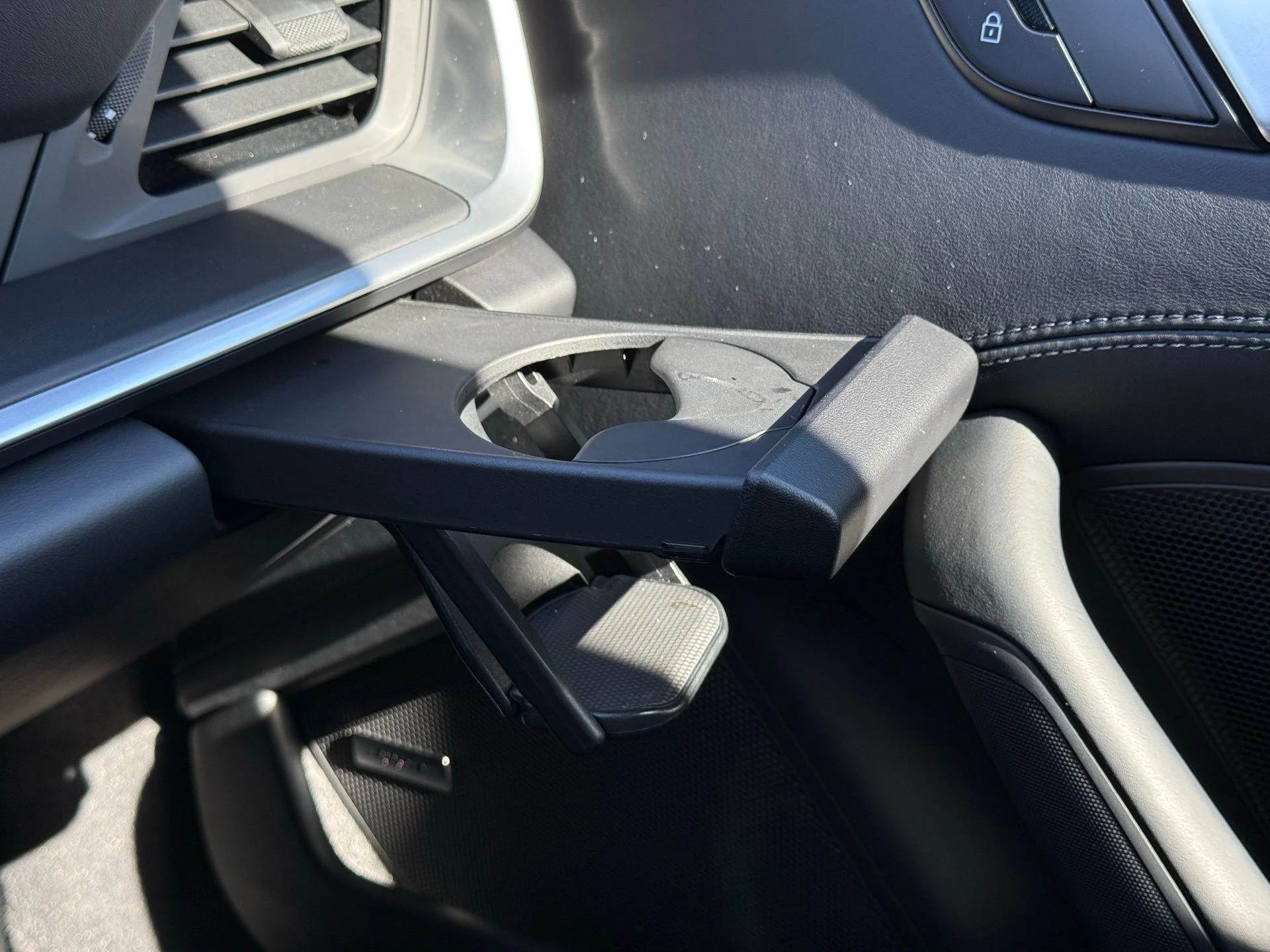 mph023_2580079937_655cc40e57d6c4b230c293712092e2b1_85ef53ca48