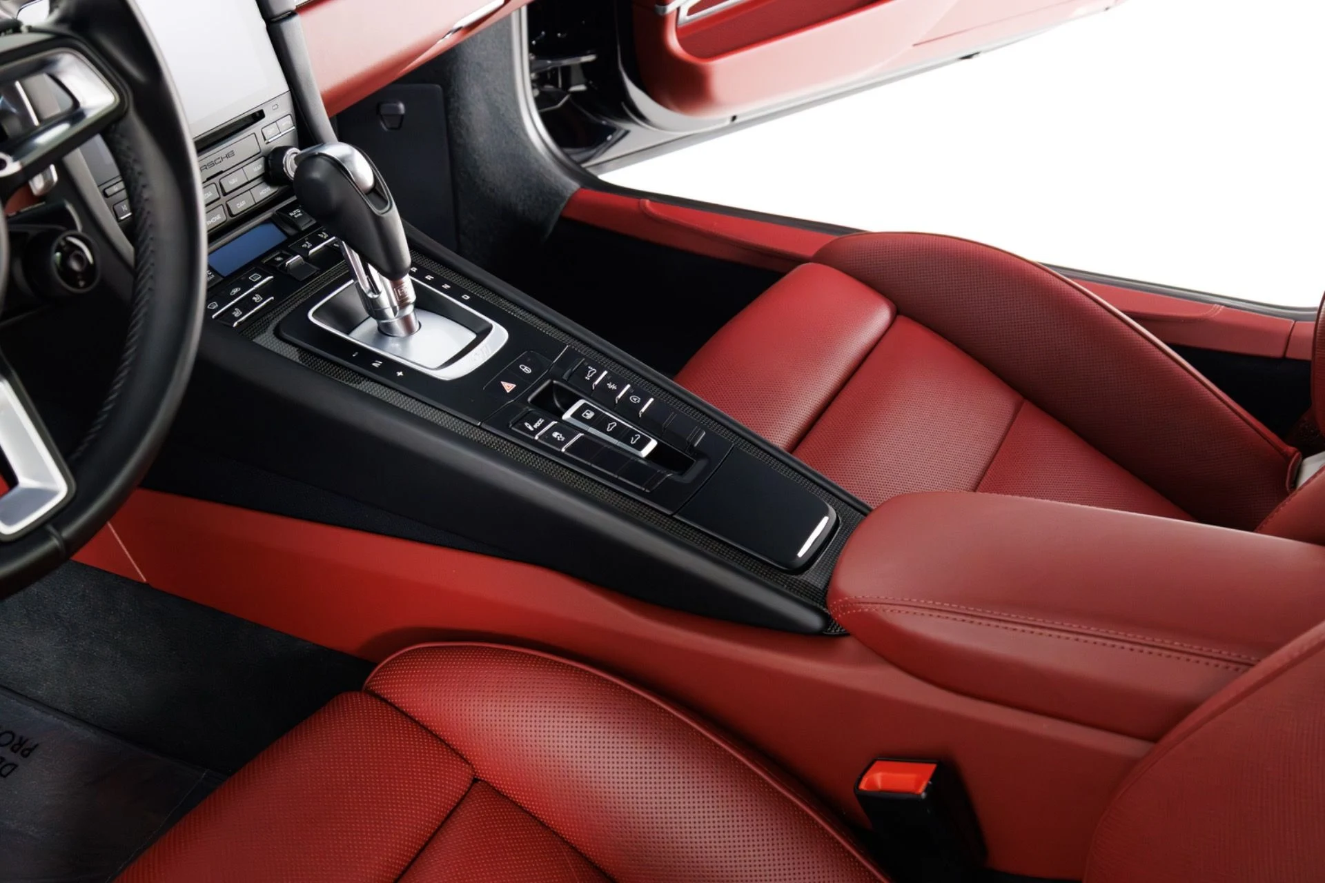 mph023_2580403577_Used_2017_Porsche_911_Turbo_S_1773337577_5a41779591