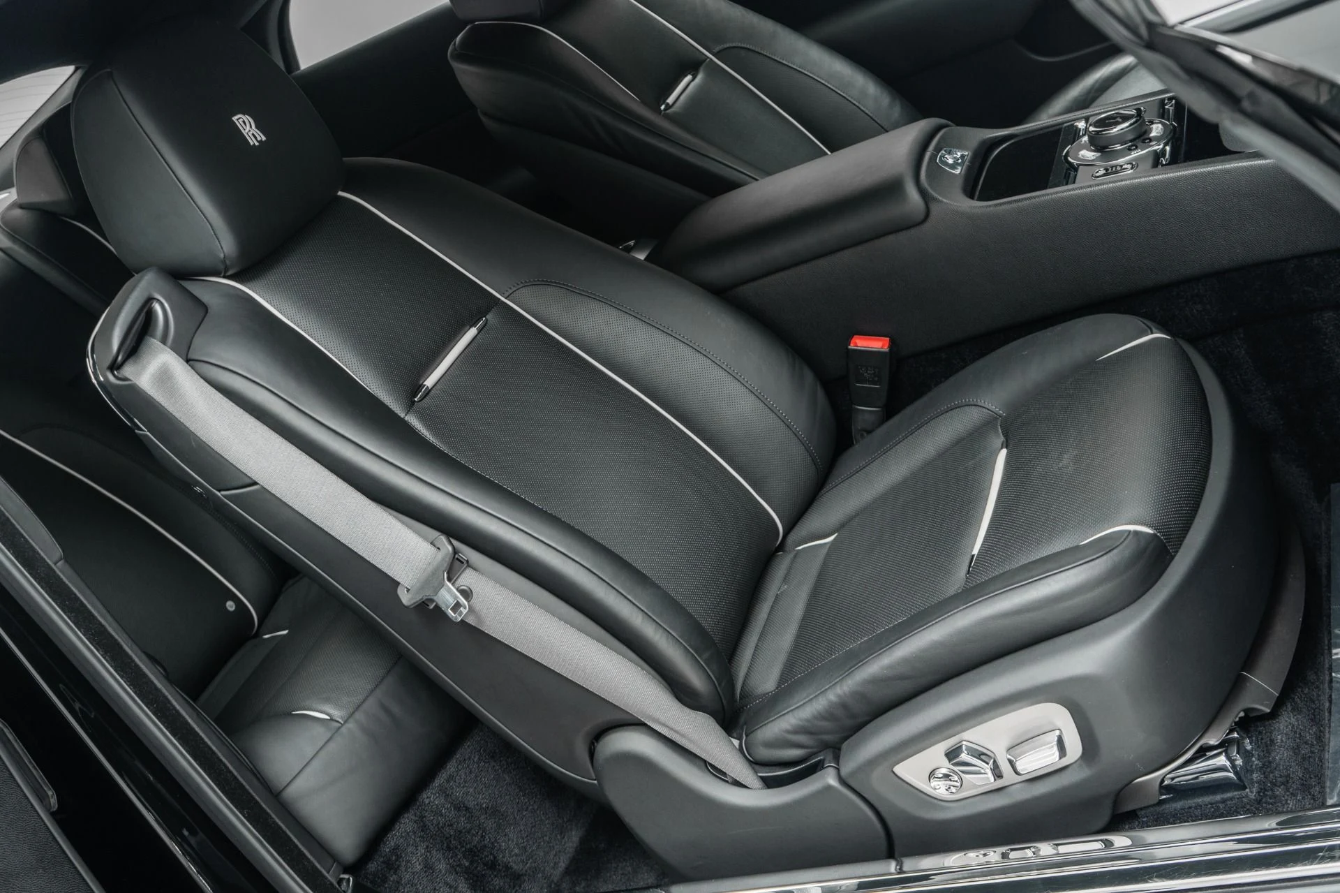 mph023_258158799_Used_2015_Rolls_Royce_Wraith_Driver_Assistance_1_Low_Miles_V12_Power_1774989335_9c4595110f