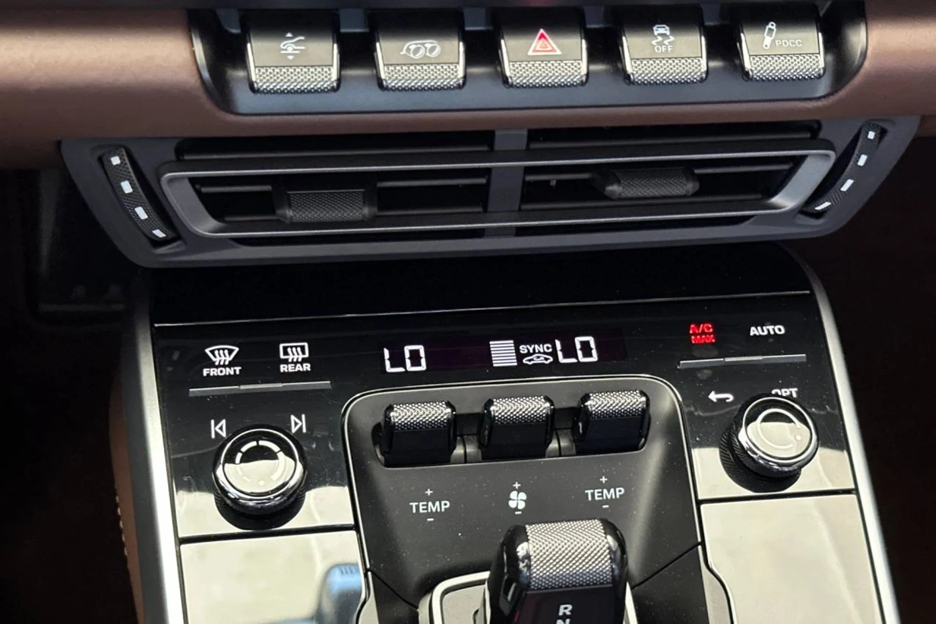 mph023_2584134252_1280_d351245f7b