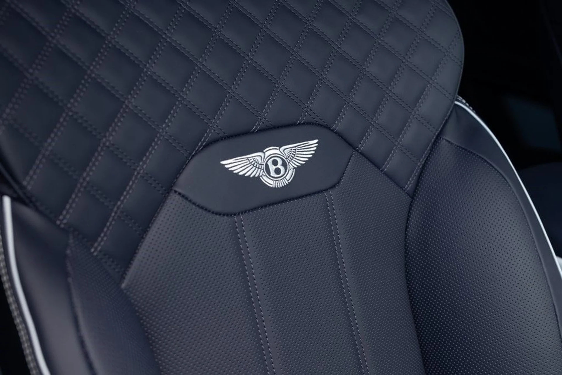 mph023_258613815_dc440fda8a12c3e6fc2970ddff6ef630x_96e86a2b0a