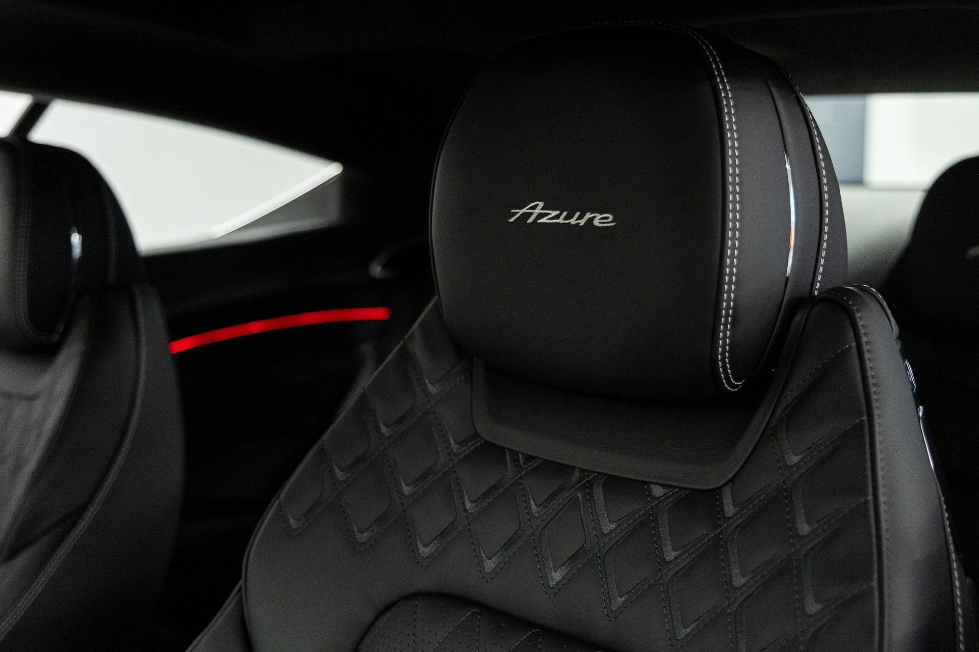 mph023_2586401517_d3f401b01441d94ce156918e6c0f8ca2x_215495f77d