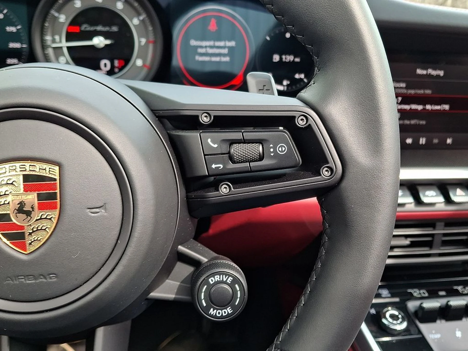 mph023_258819505_f0a883e285b841f8f13c516e95a59420x_b1103322e6