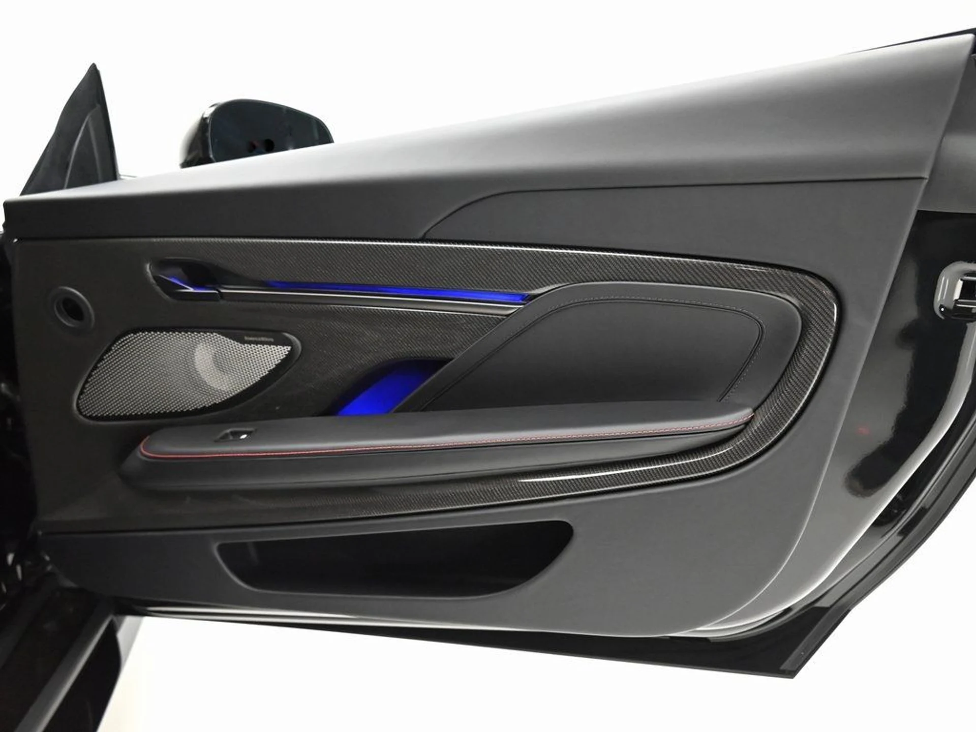 mph023_2588323327_549089851e0398598cccee0413879443_1321f8a1f2