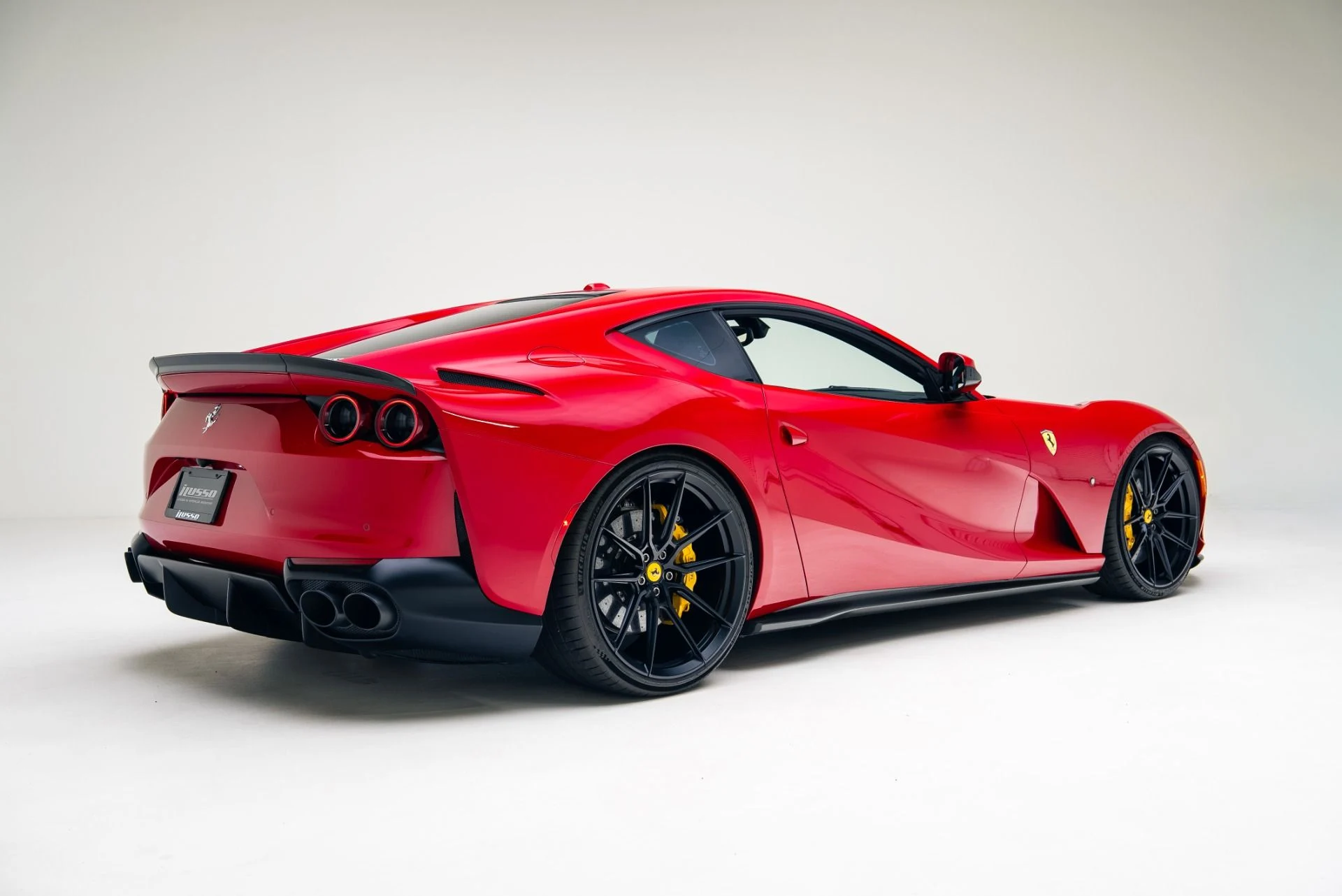 mph023_259281009_Used_2019_Ferrari_812_Superfast_1766432175_7770105e7c