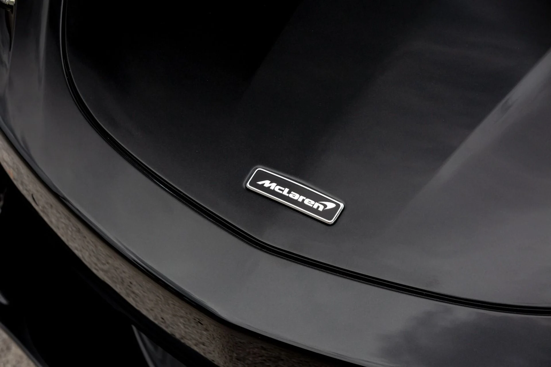 mph023_2592966963_Used_2025_Mc_Laren_GTS_4f477fde0c