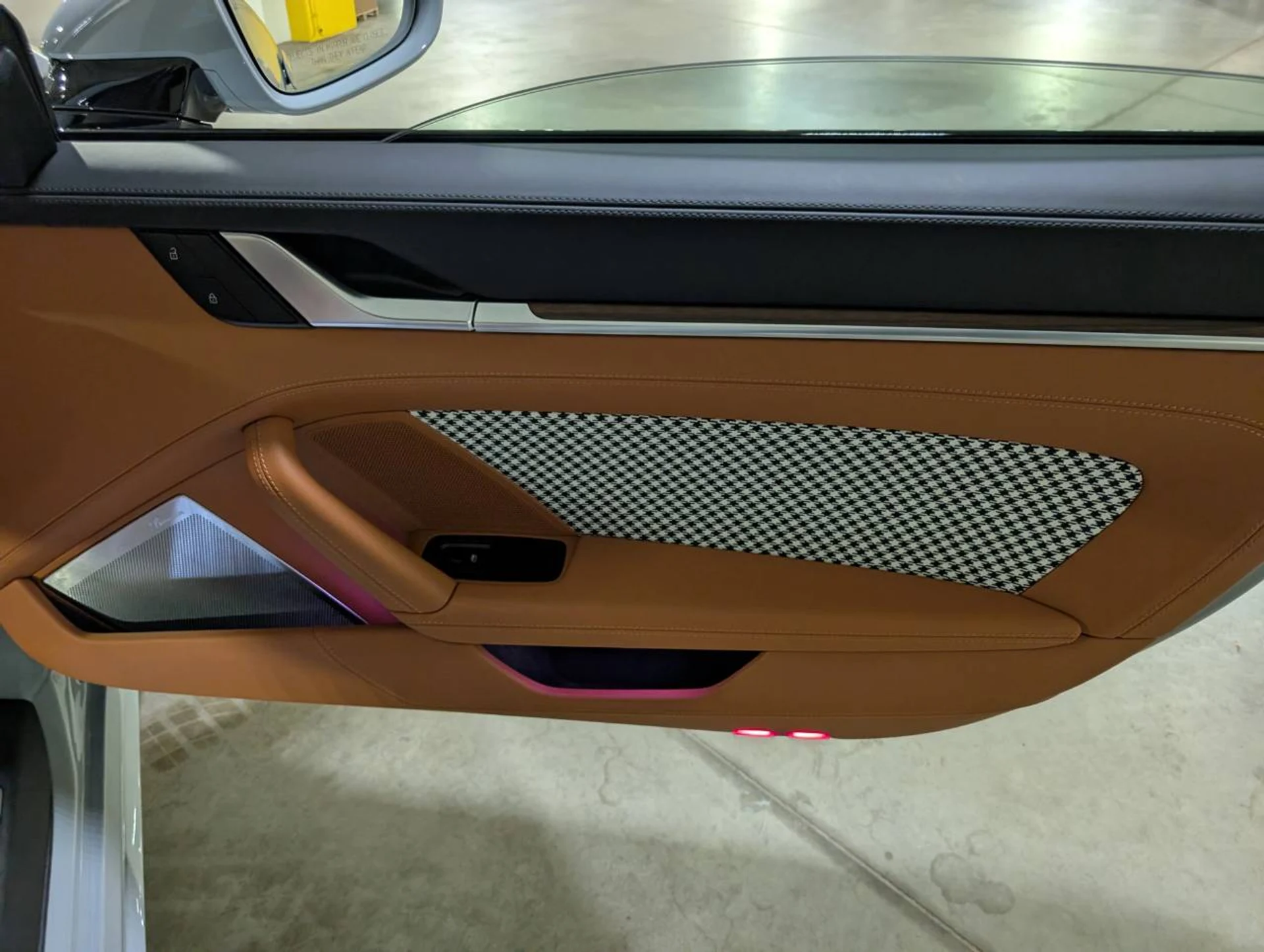 mph023_2603493244_bc015467fbfa04c2d1c9b43ff46d10dex_d16a138887